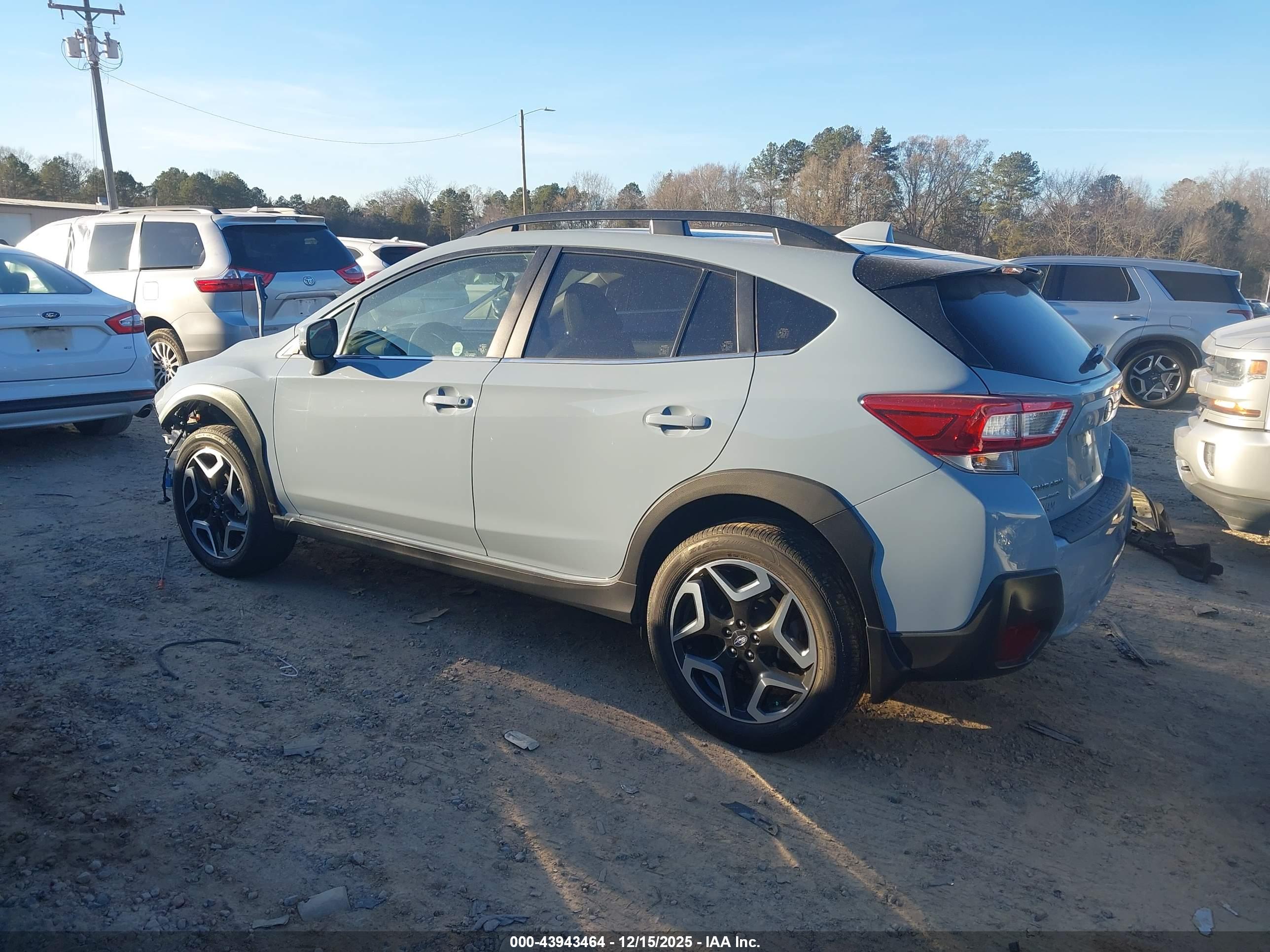 SUBARU CROSSTREK image 3