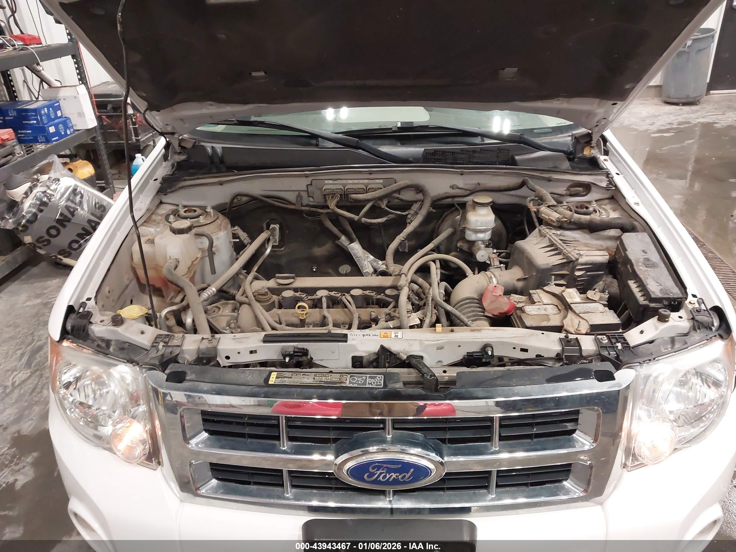 FORD ESCAPE image 10