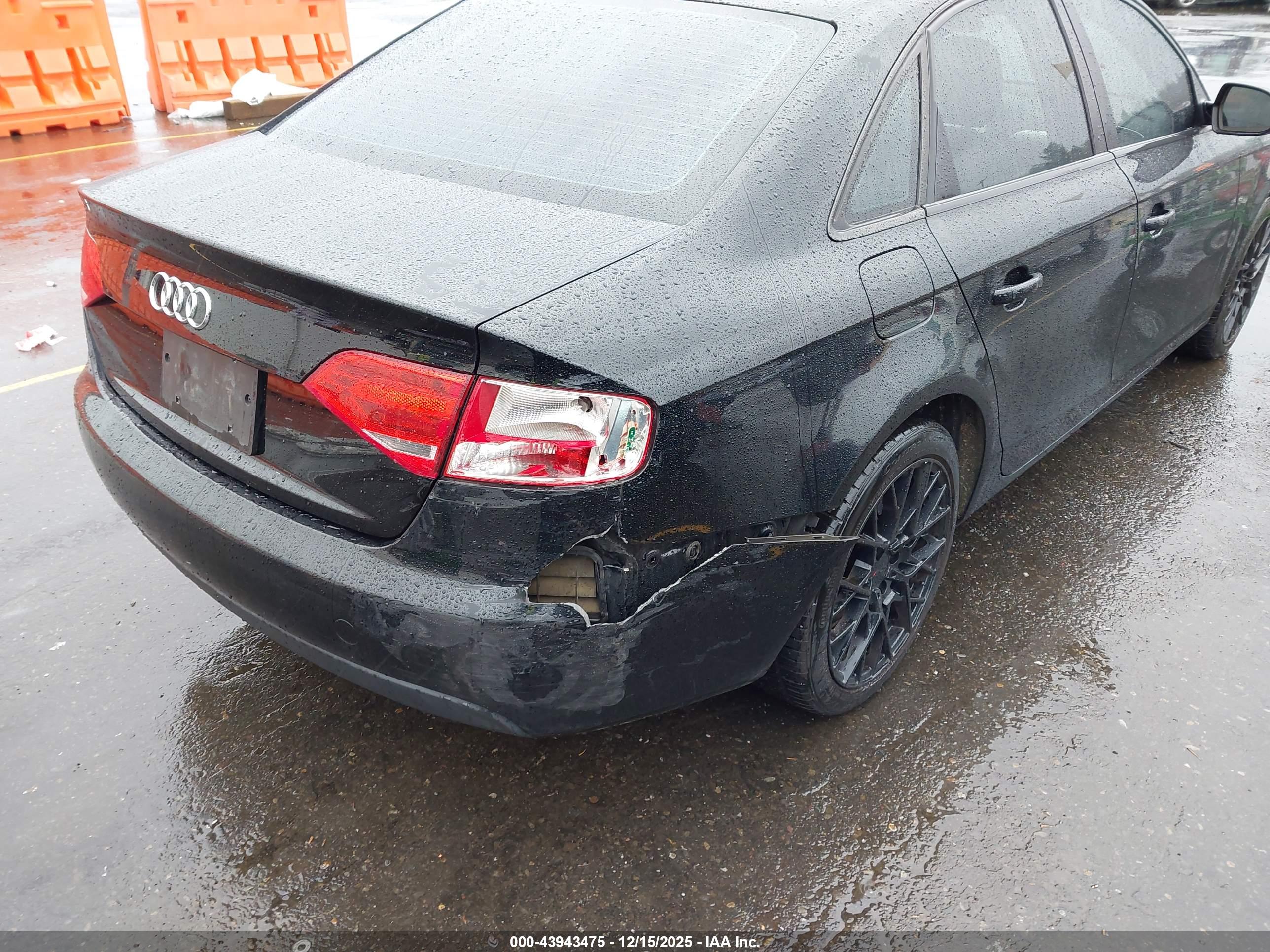 AUDI A4 image 6