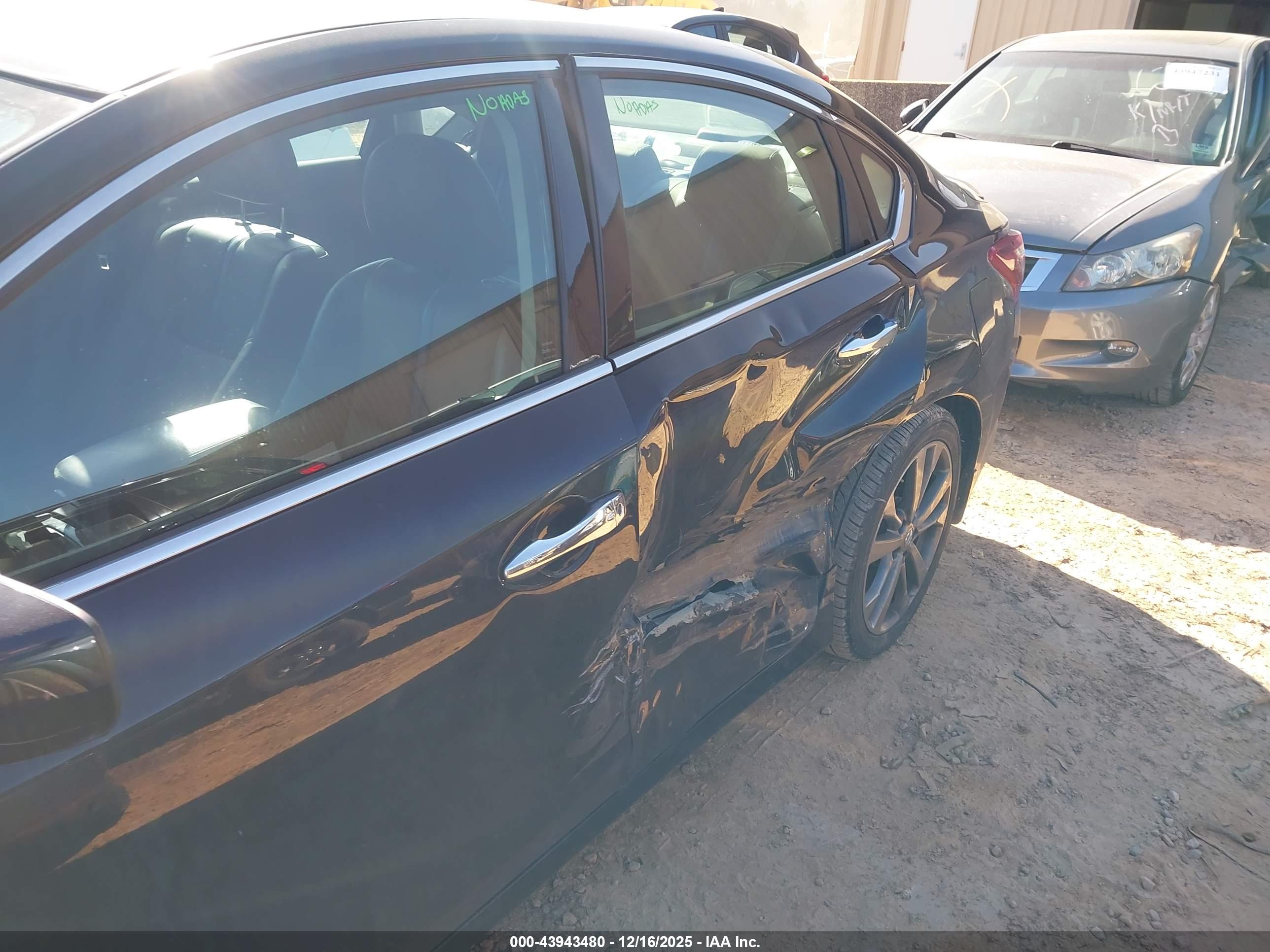 NISSAN ALTIMA image 6