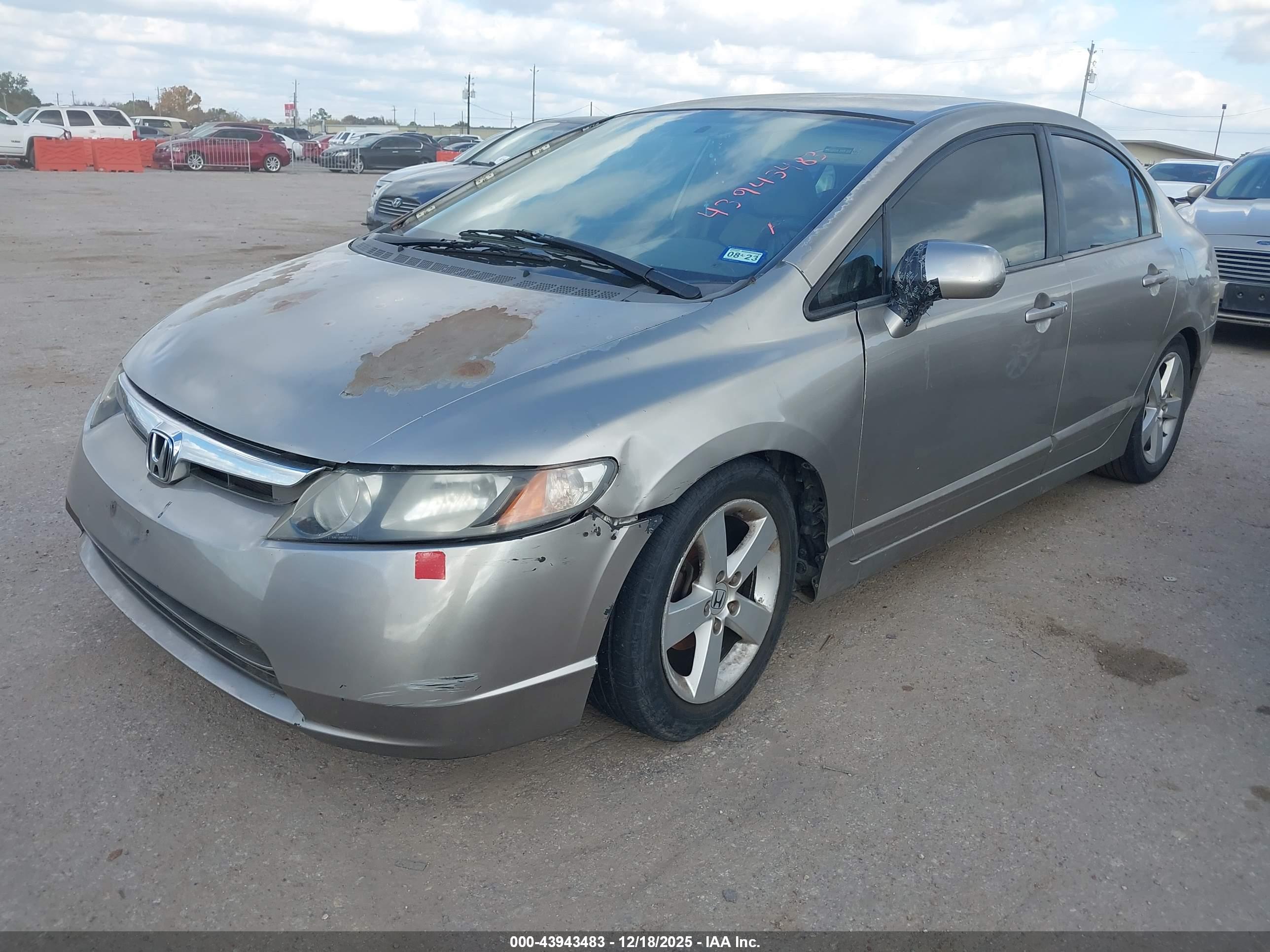 HONDA CIVIC image 2