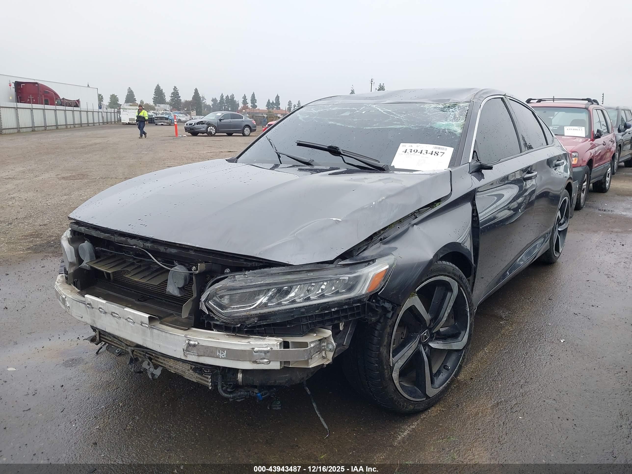 HONDA ACCORD image 2