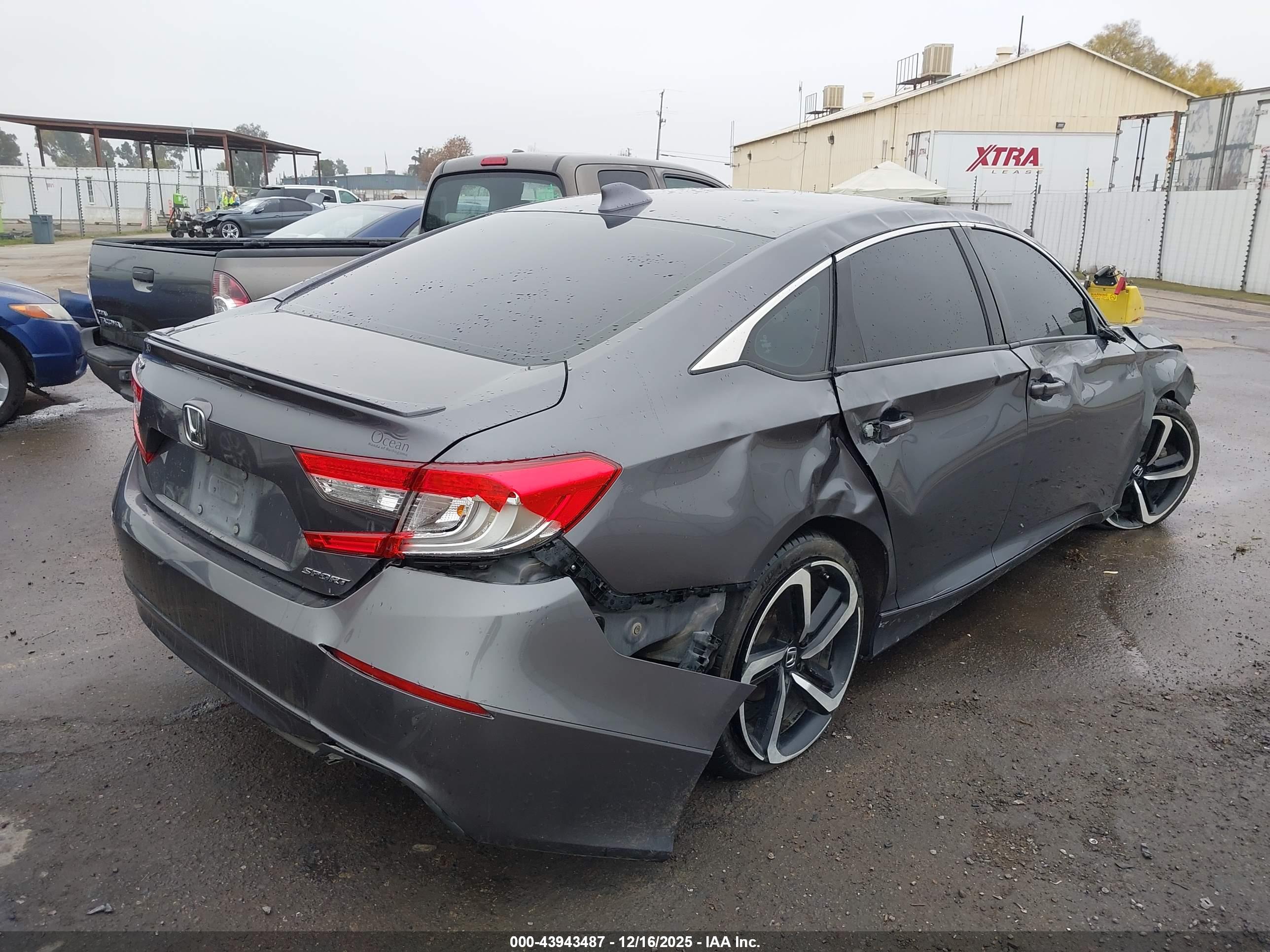 HONDA ACCORD image 4