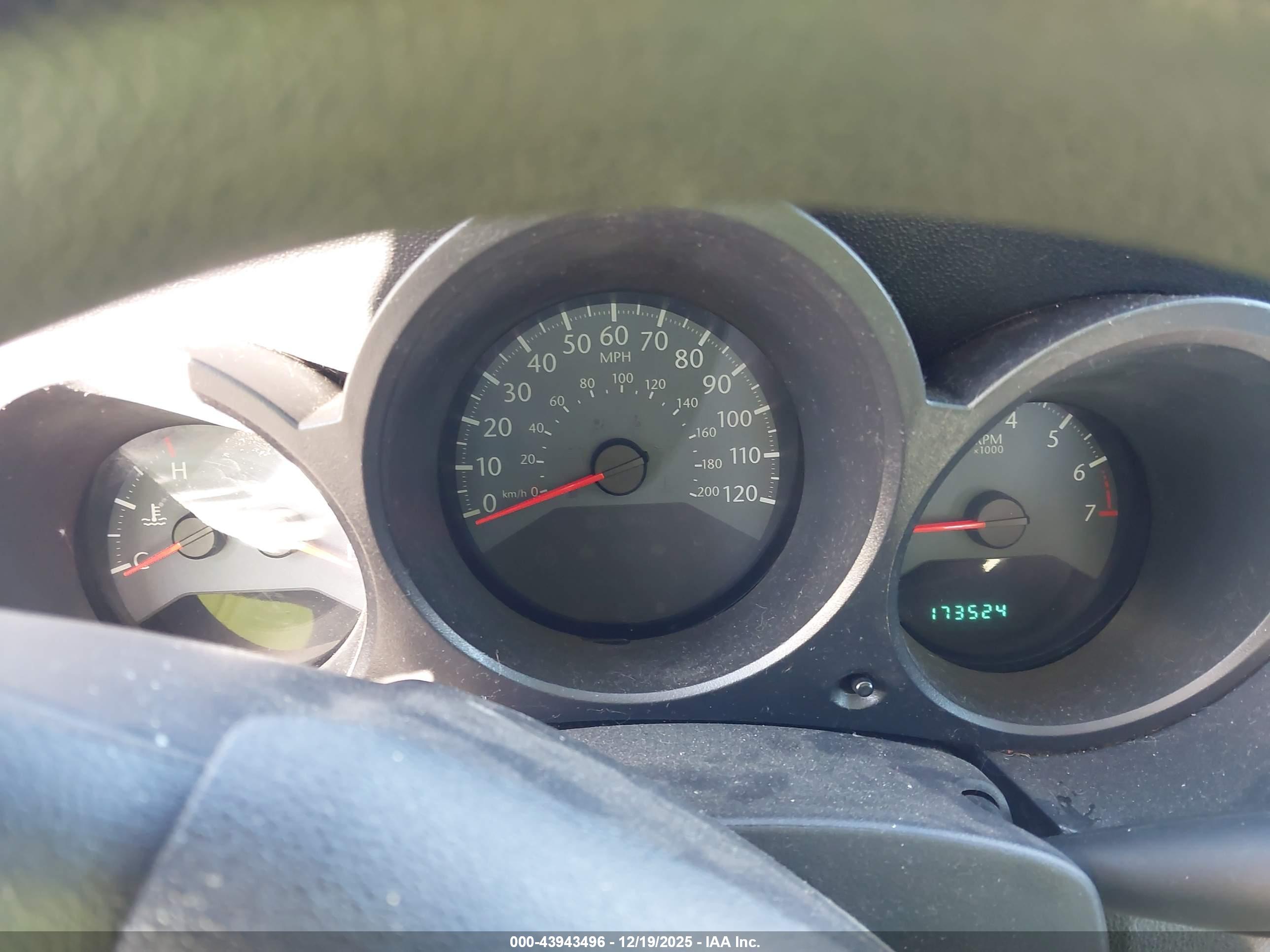 CHRYSLER SEBRING image 7