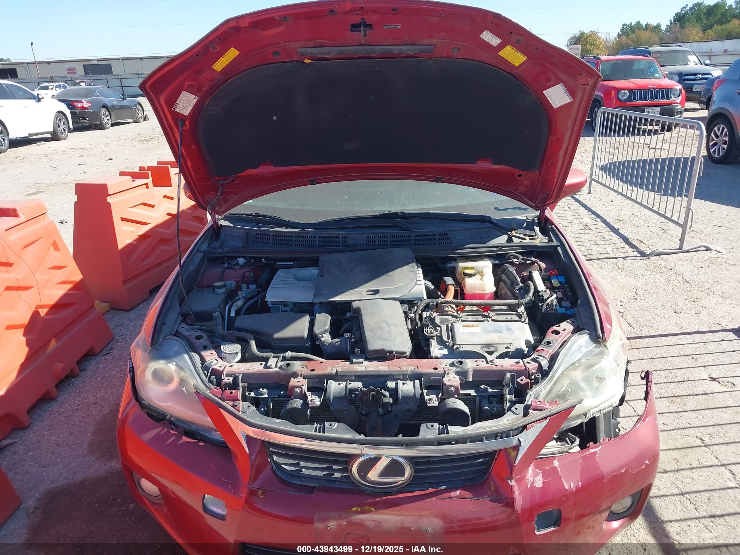 LEXUS CT image 10