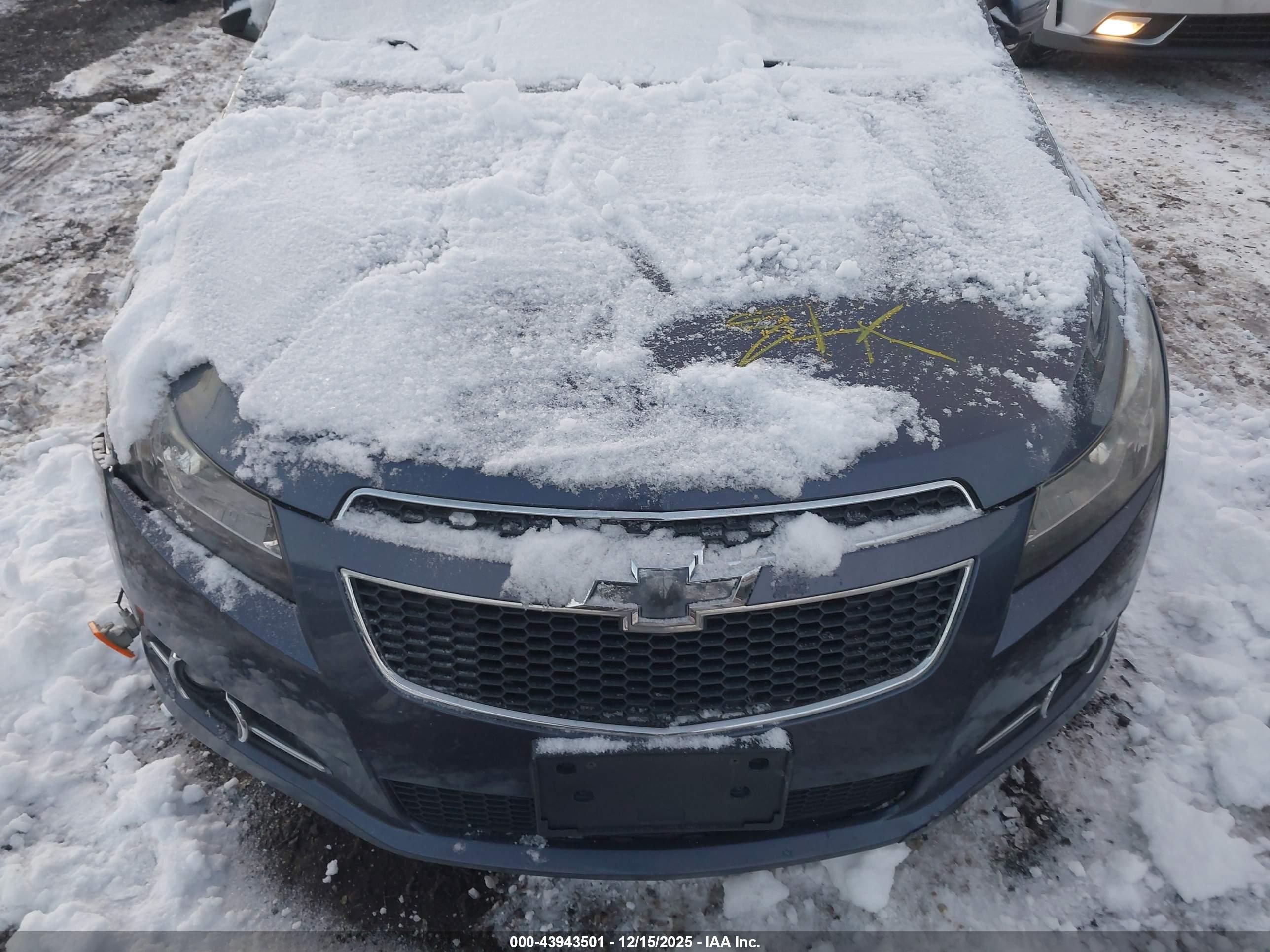 CHEVROLET CRUZE image 6