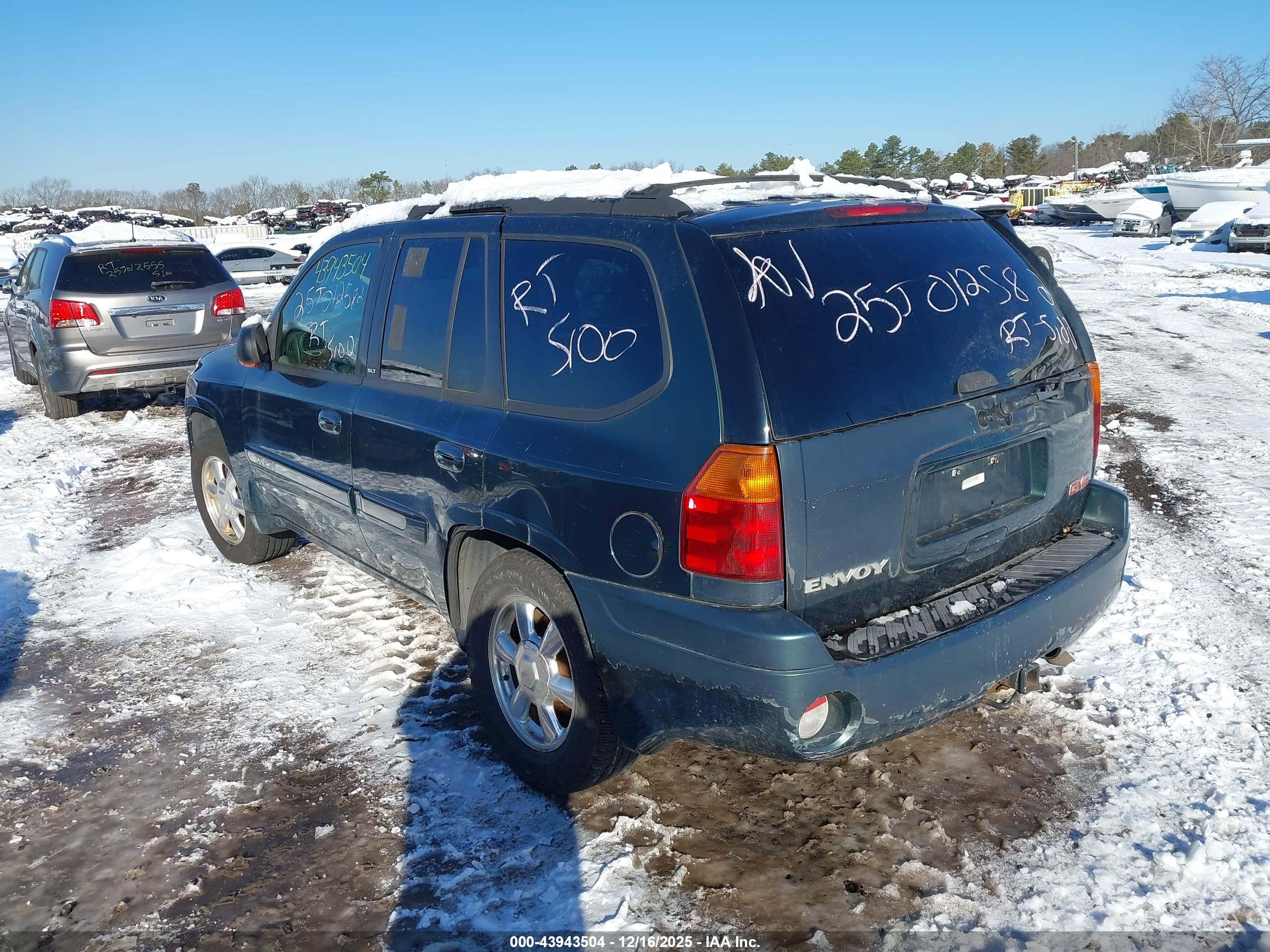 GMC ENVOY image 3