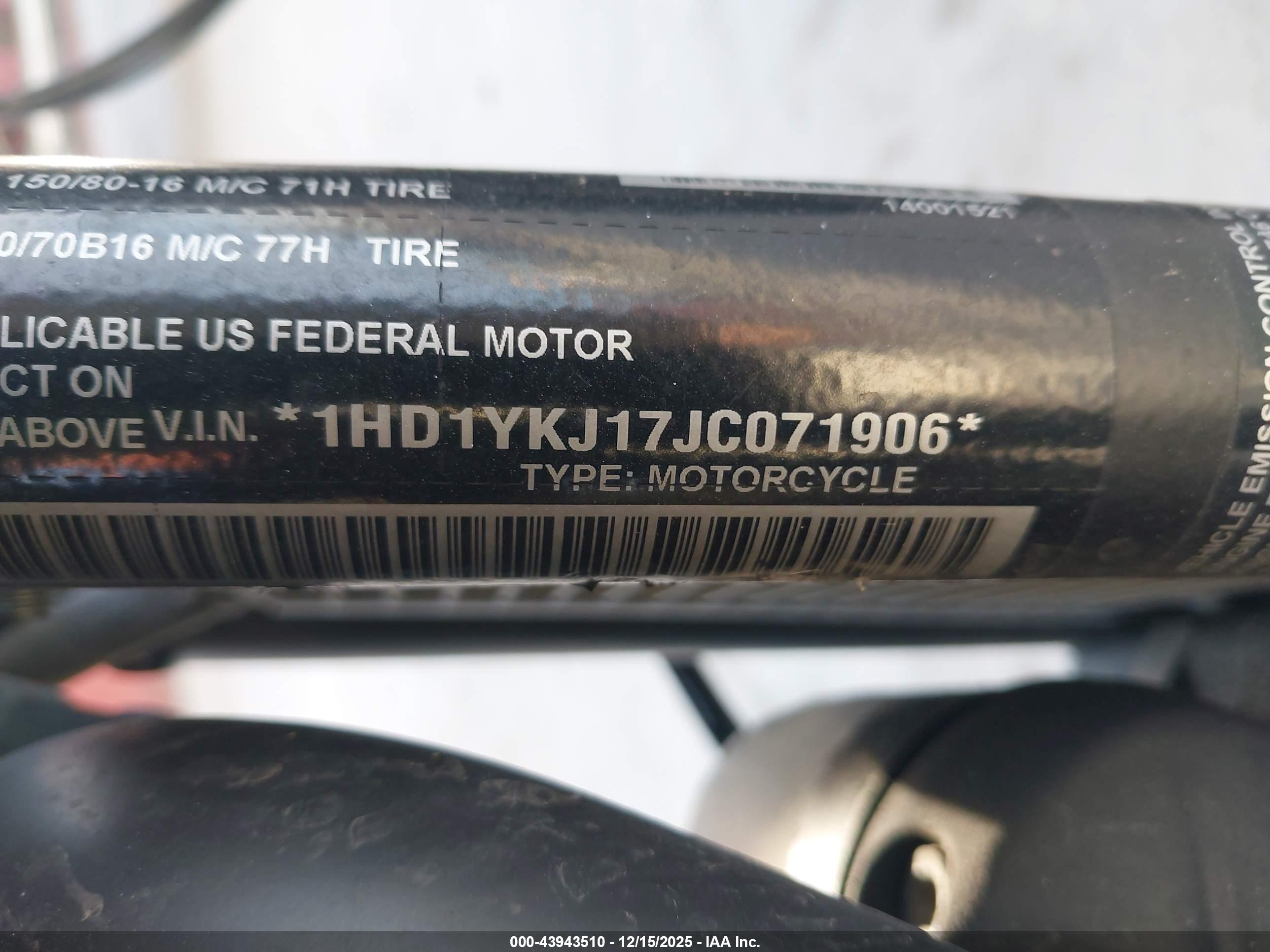 HARLEY-DAVIDSON FXFB image 10