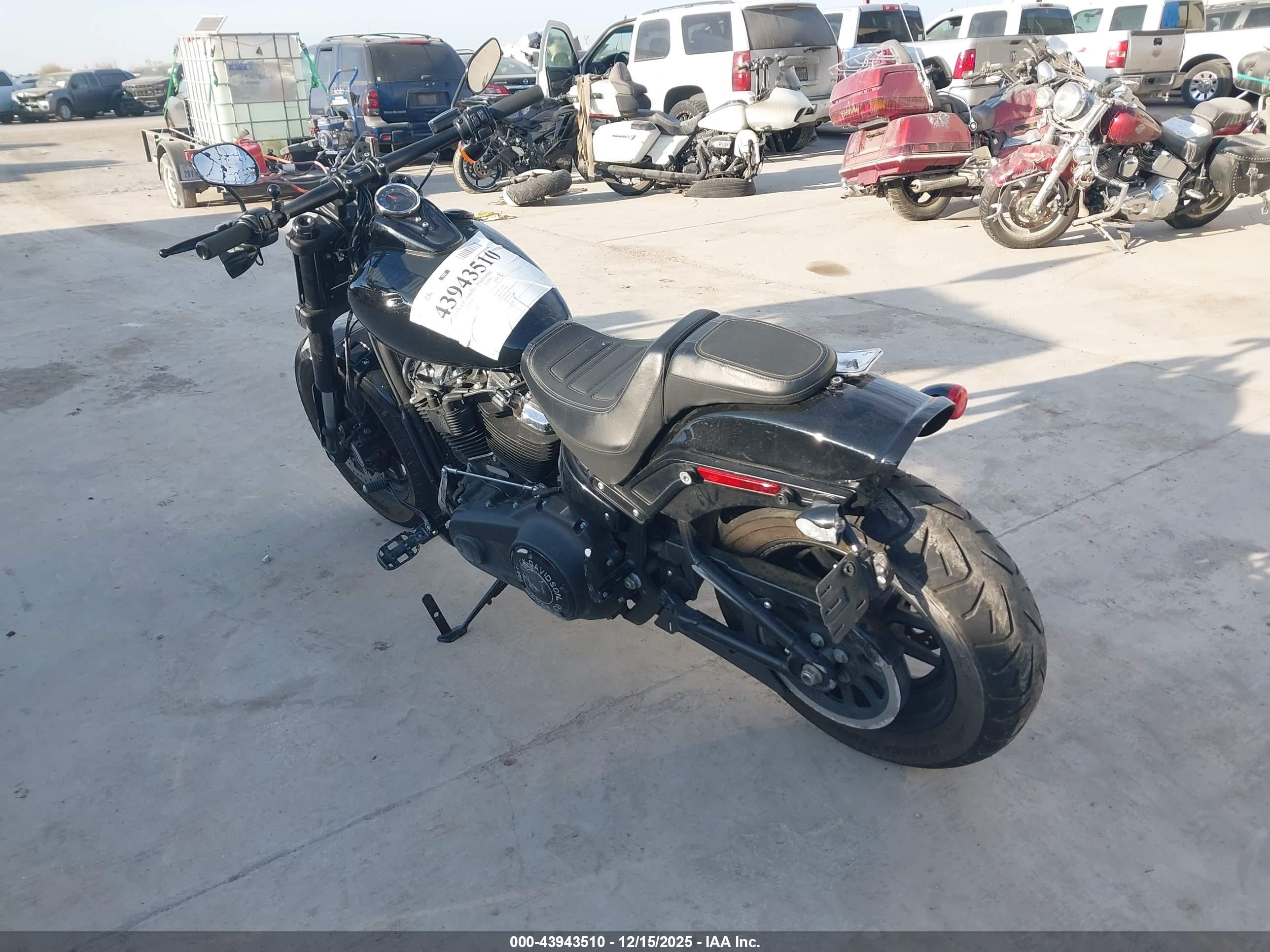 HARLEY-DAVIDSON FXFB image 3