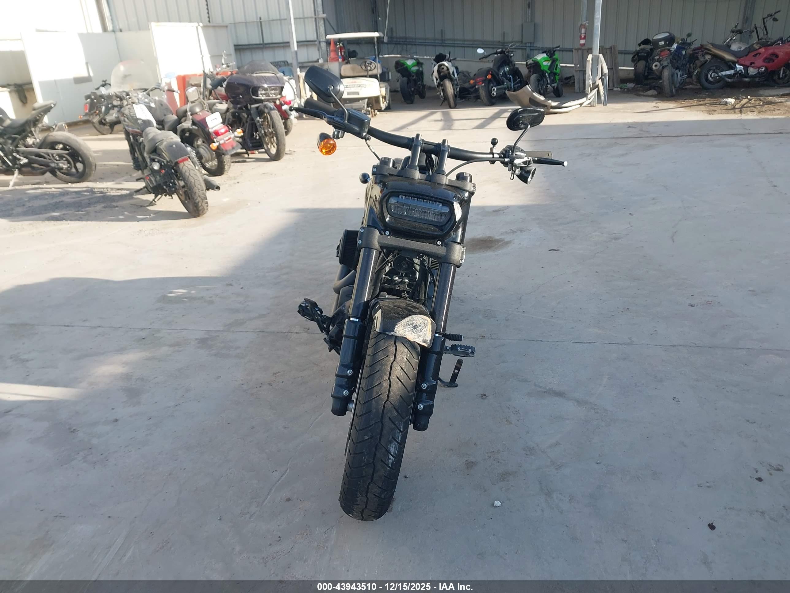 HARLEY-DAVIDSON FXFB image 5
