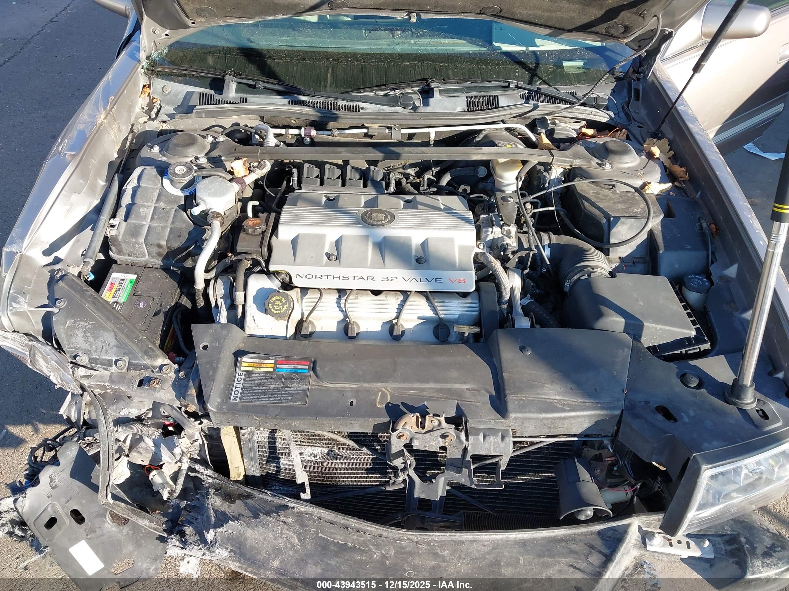CADILLAC DEVILLE image 10