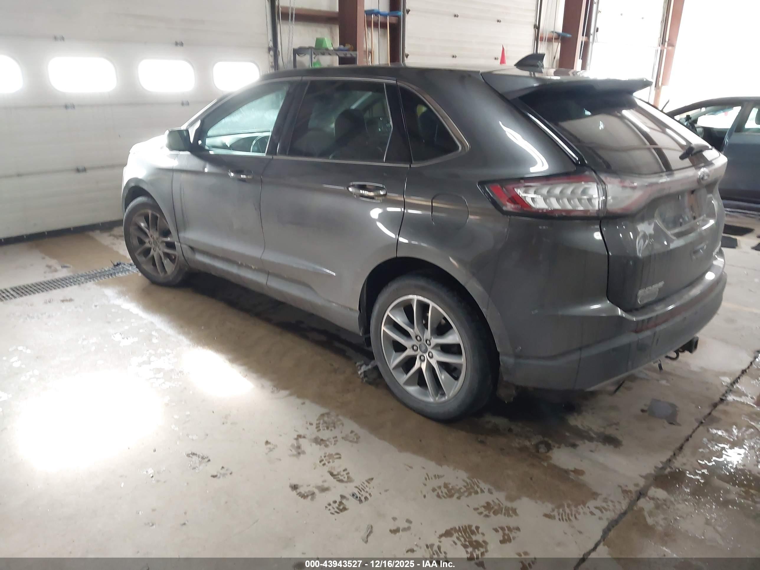 FORD EDGE image 3