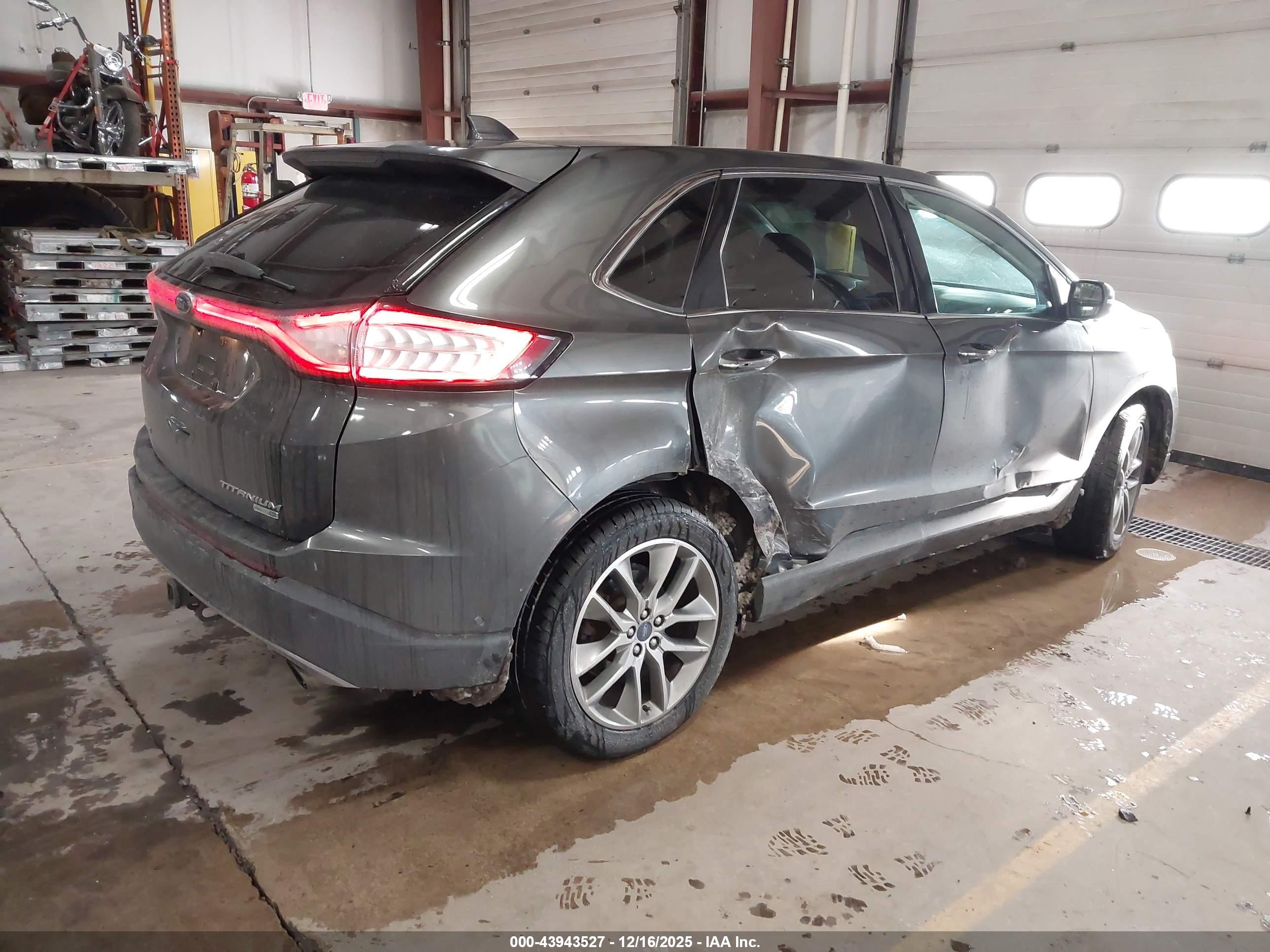 FORD EDGE image 4