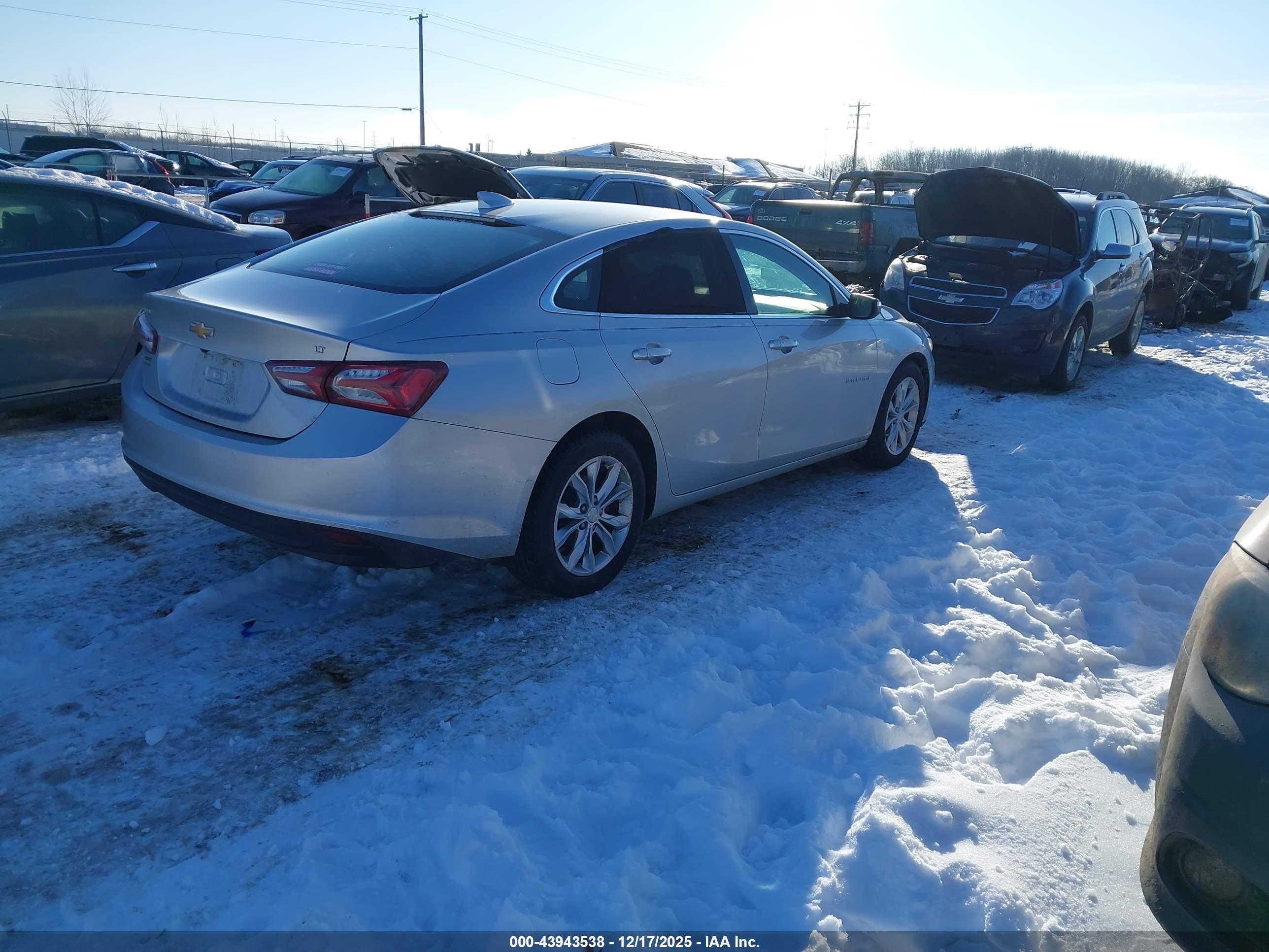 CHEVROLET MALIBU image 4
