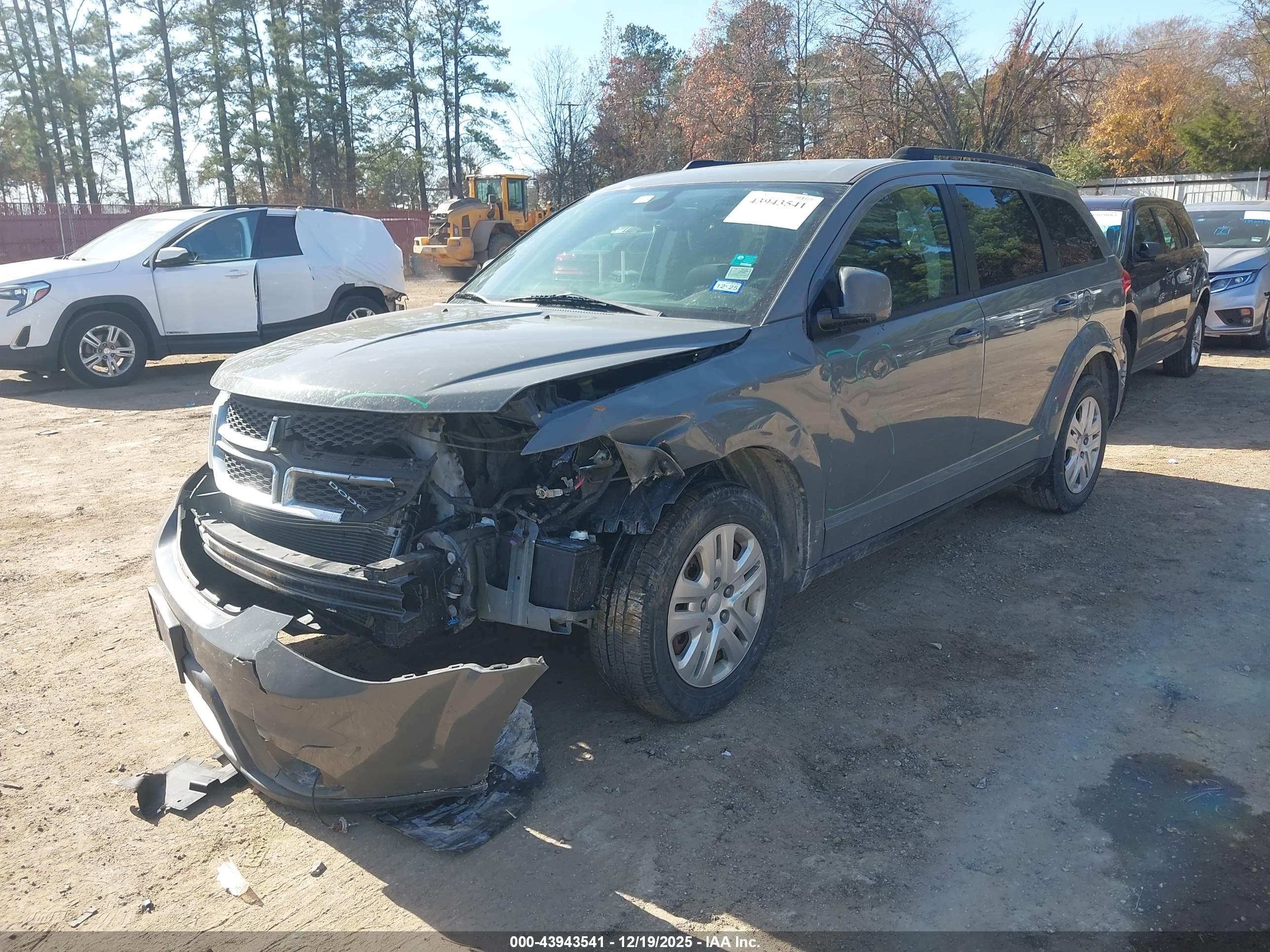 DODGE JOURNEY image 2