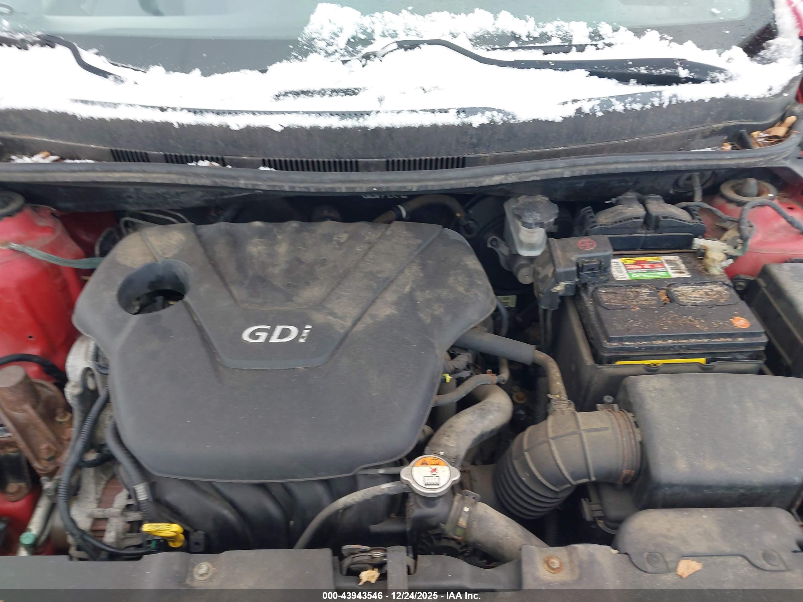 HYUNDAI ACCENT image 10