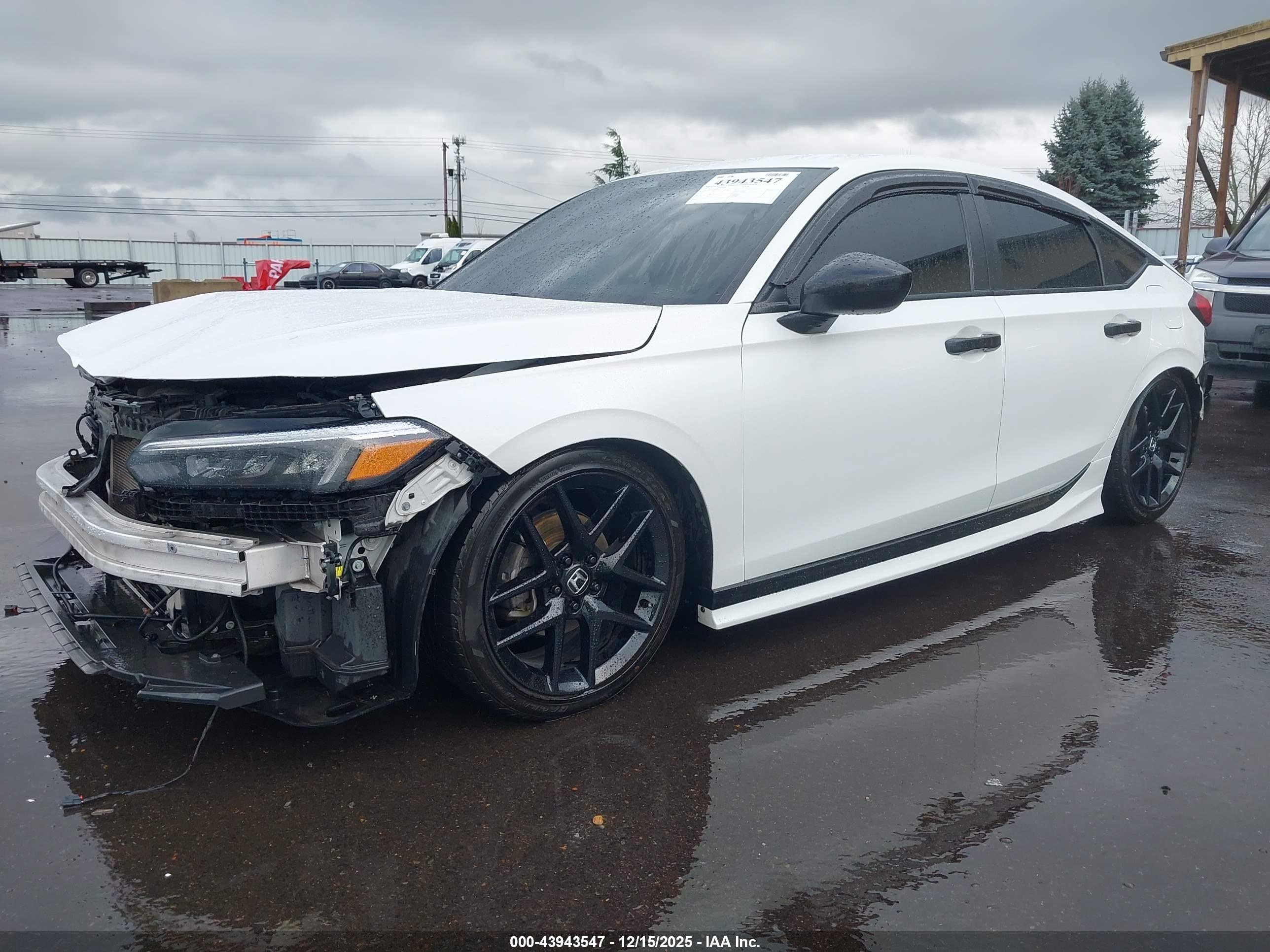 HONDA CIVIC image 2