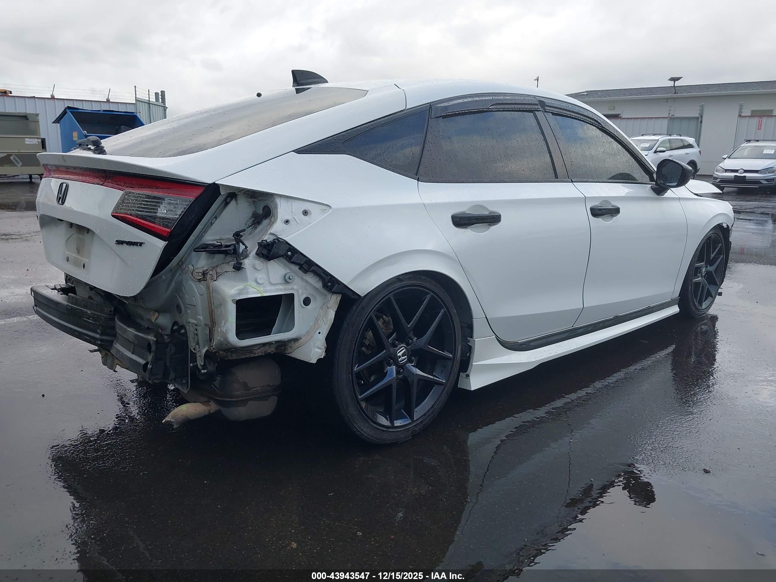 HONDA CIVIC image 4