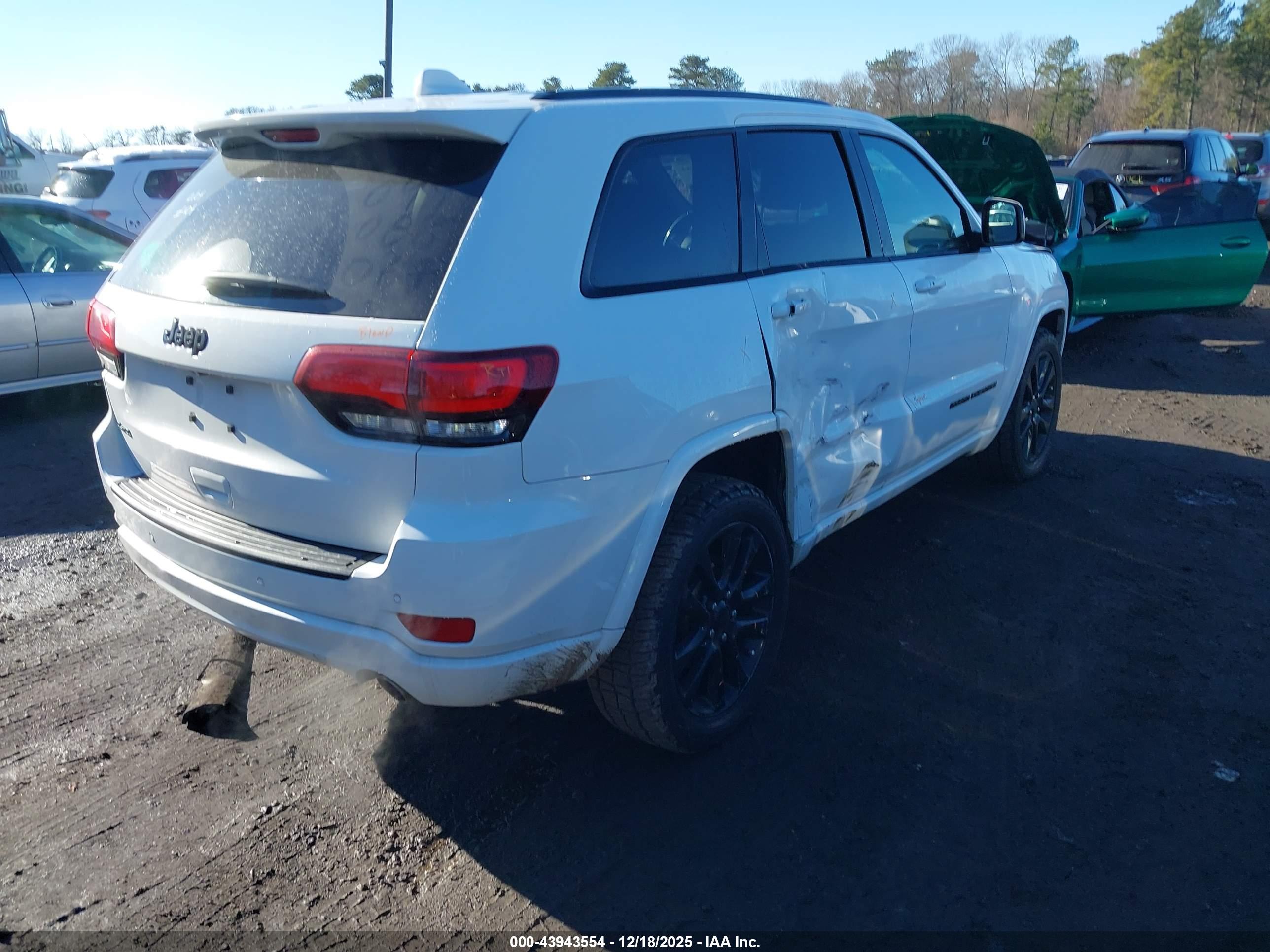 JEEP GRAND image 6