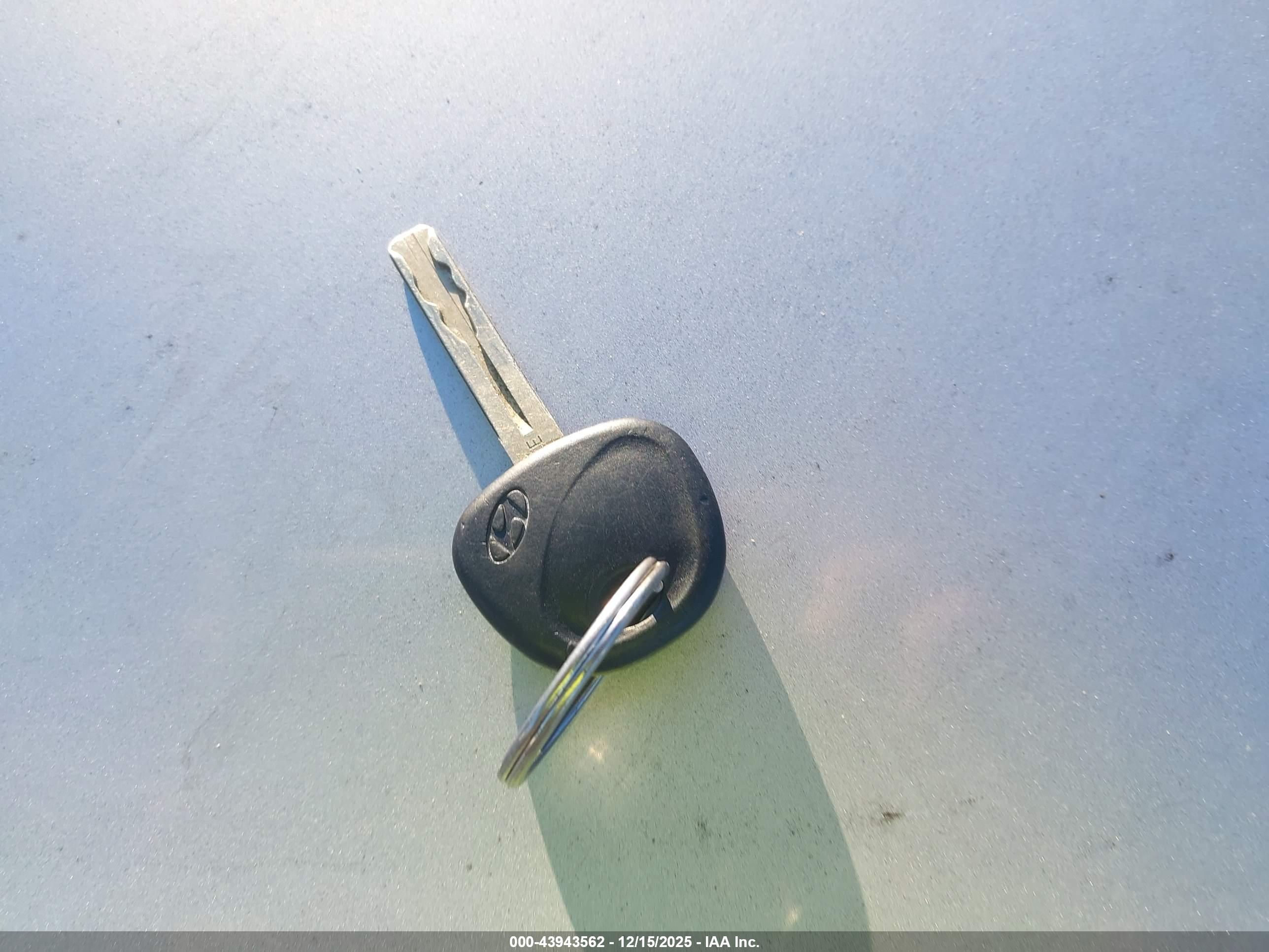 HYUNDAI SONATA image 11
