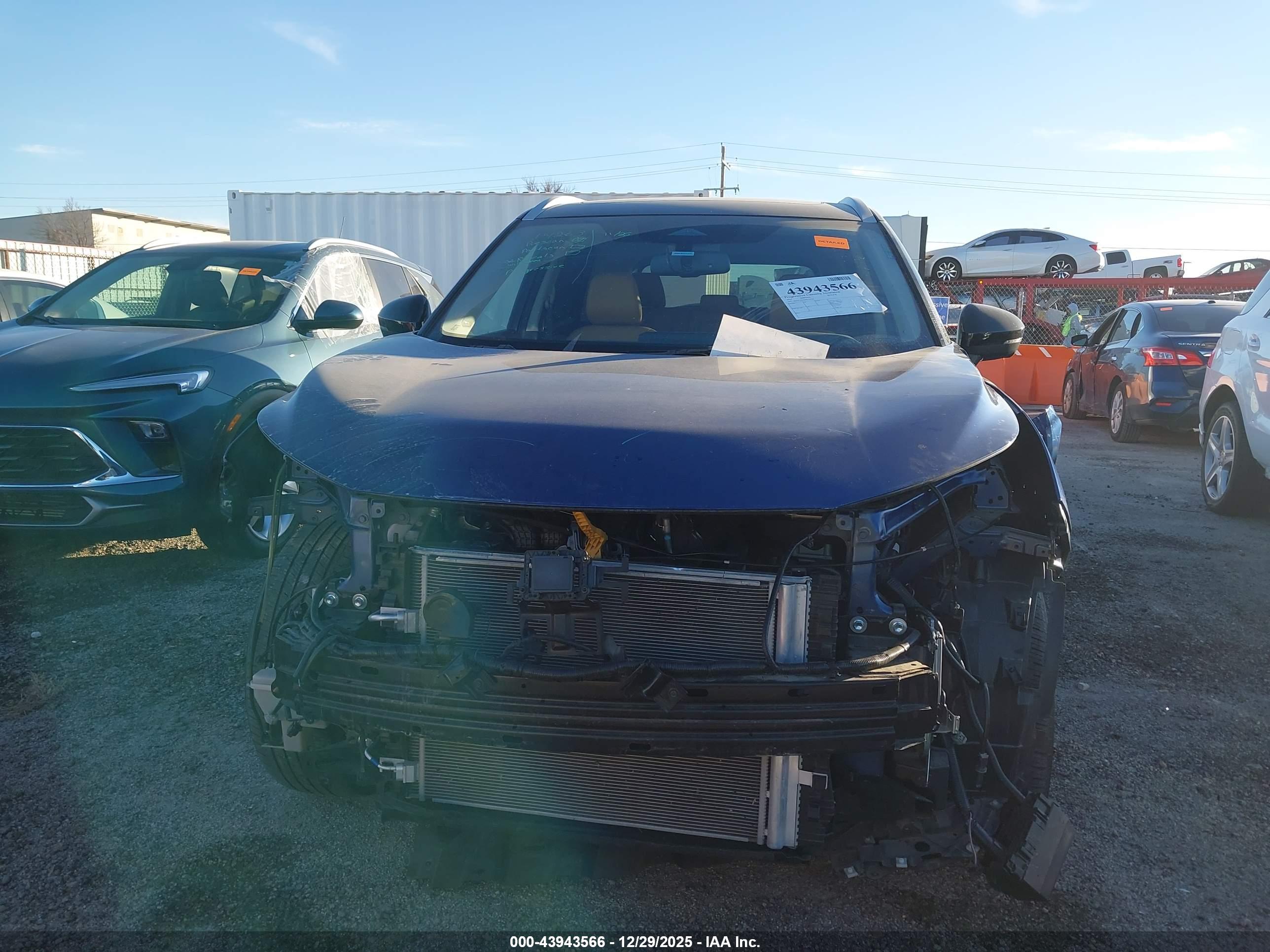 NISSAN ROGUE image 6