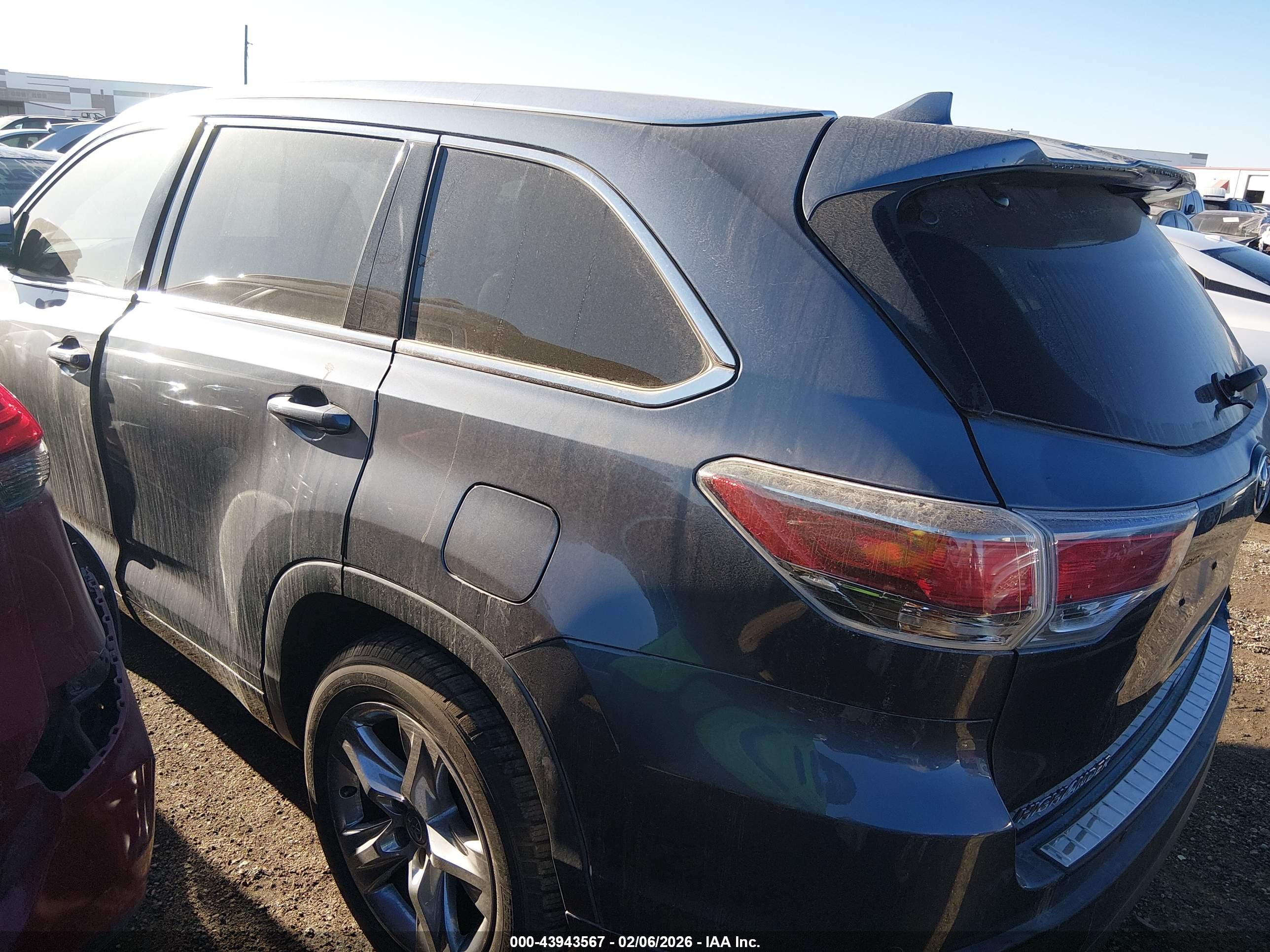 TOYOTA HIGHLANDER image 3