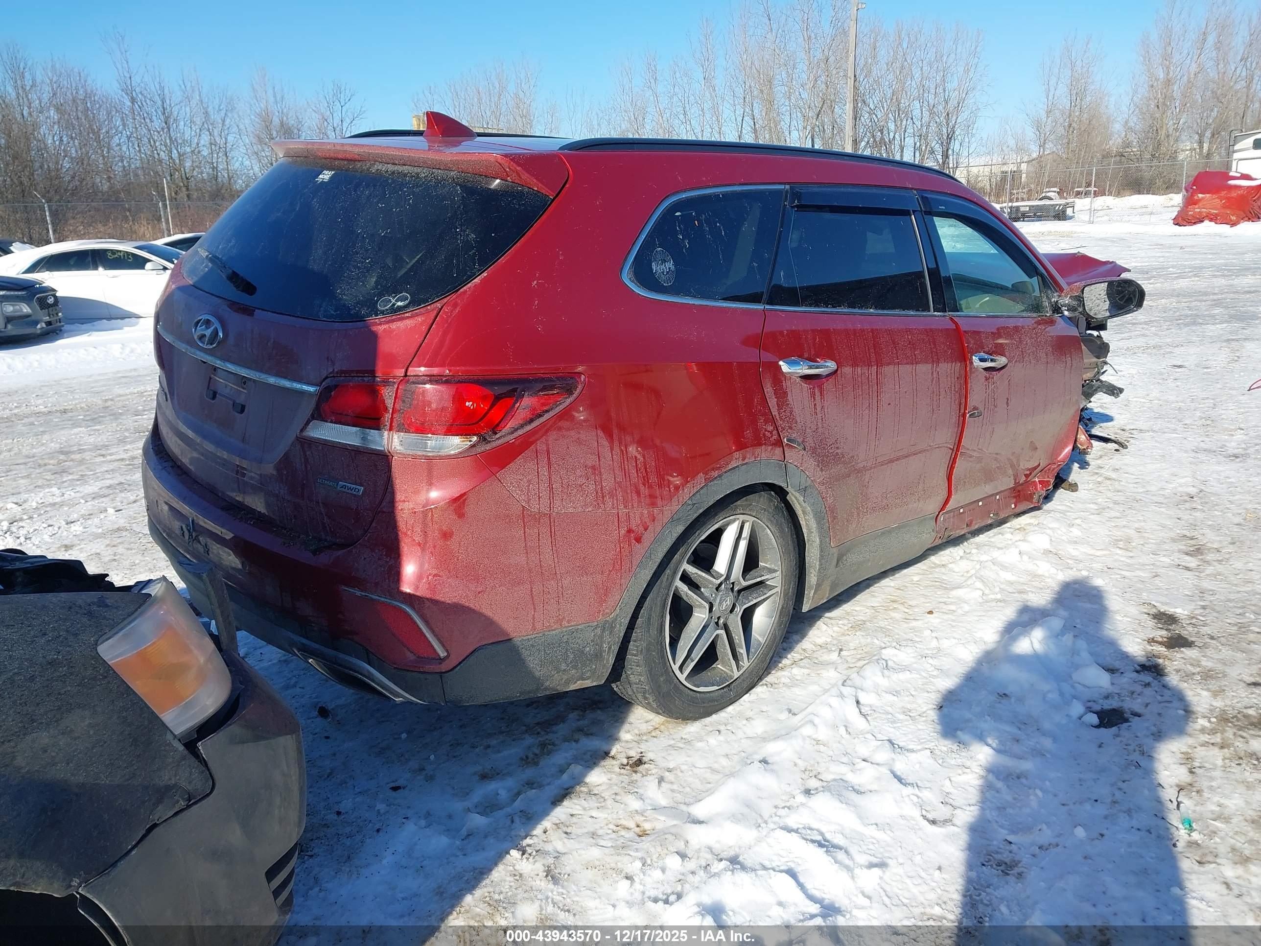 HYUNDAI SANTA image 4