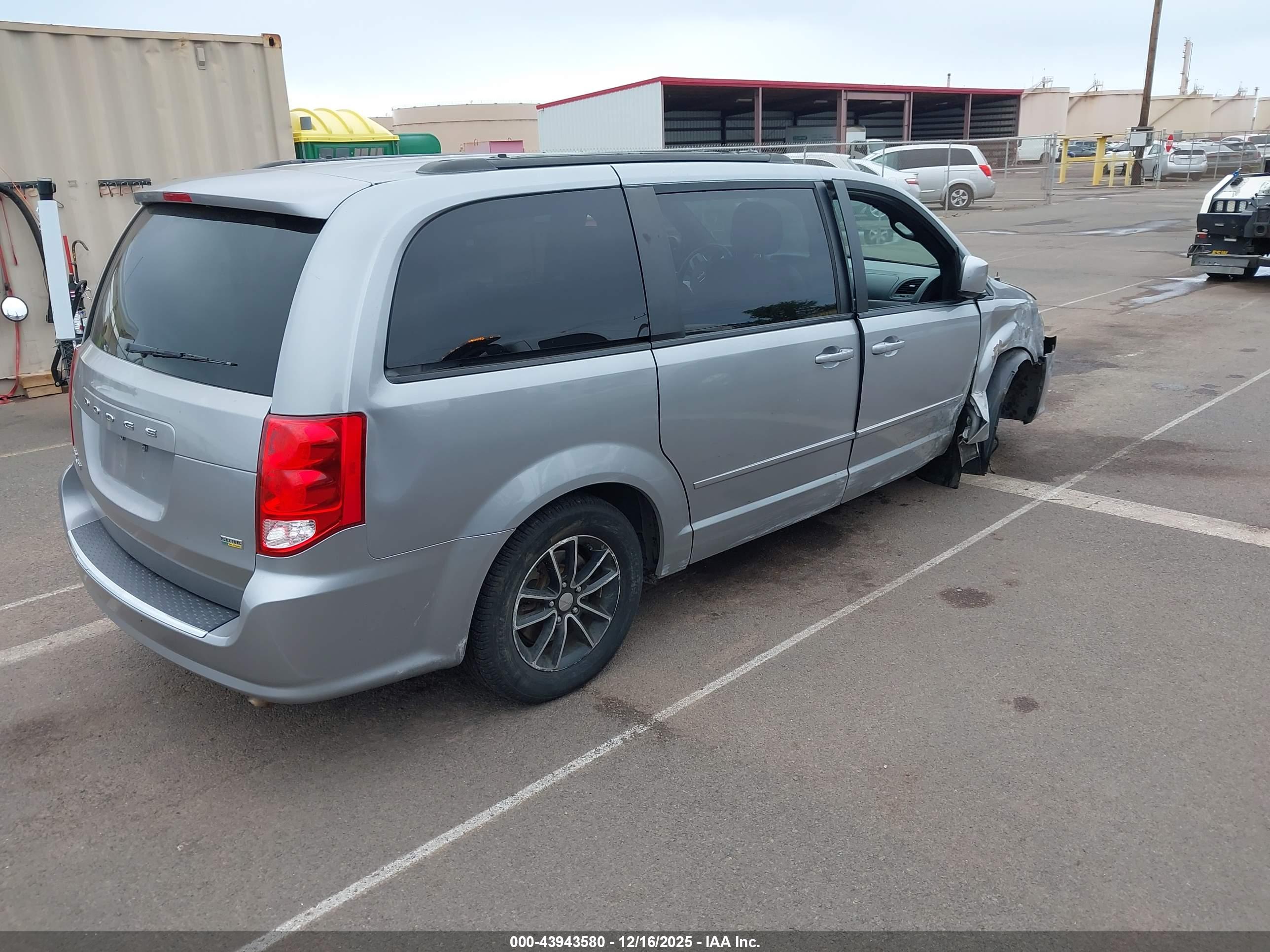 DODGE GRAND image 4