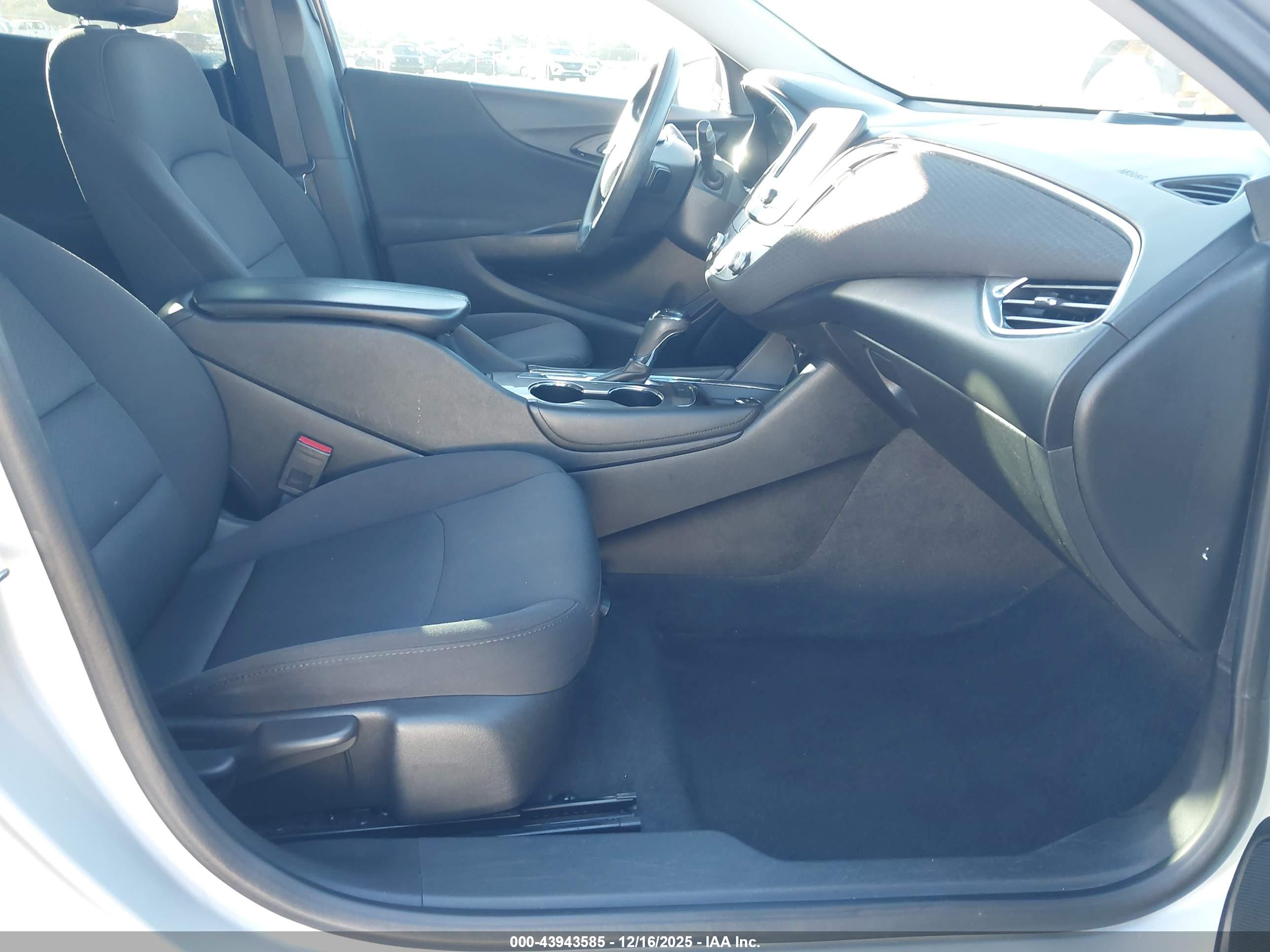 CHEVROLET MALIBU image 5