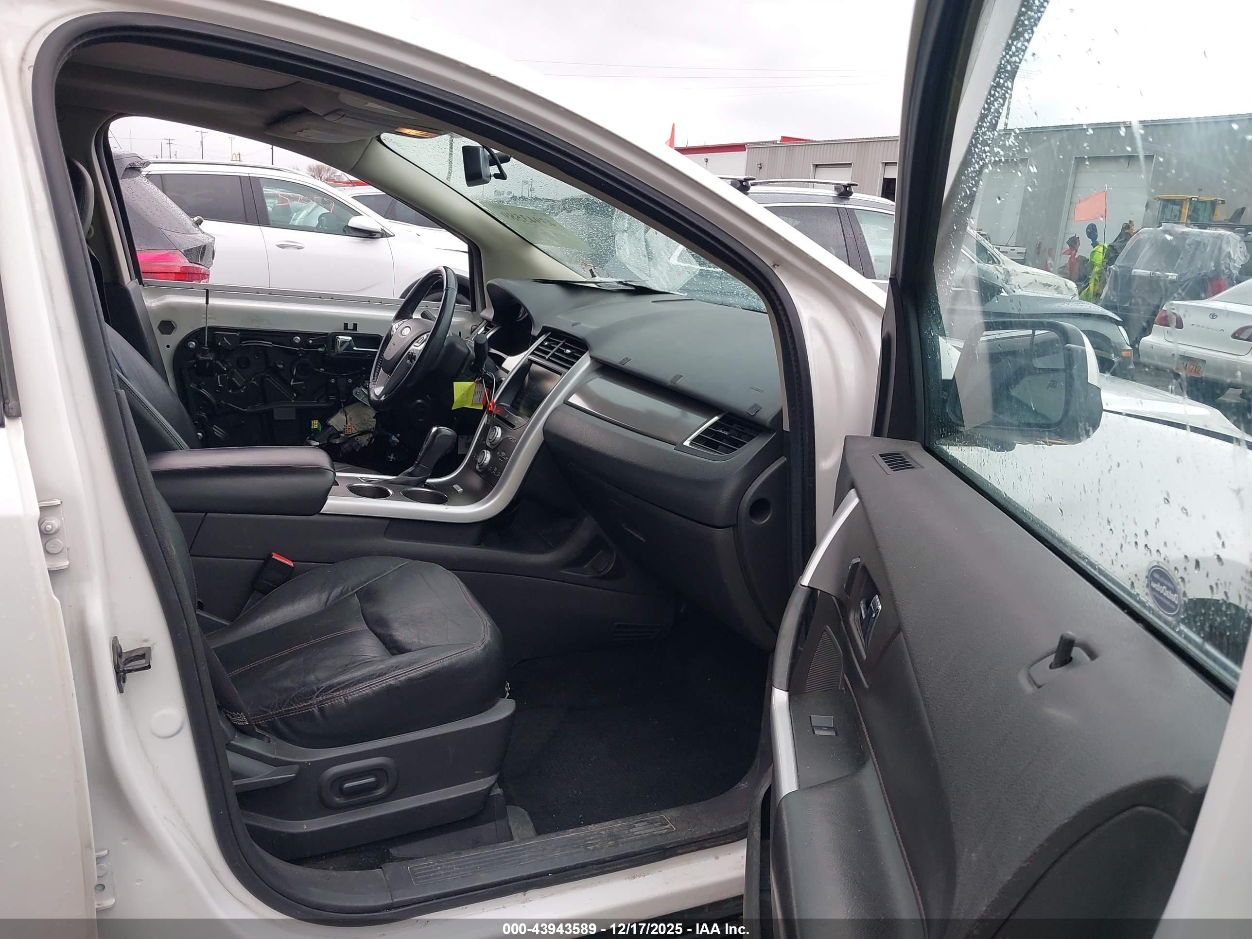 FORD EDGE image 5