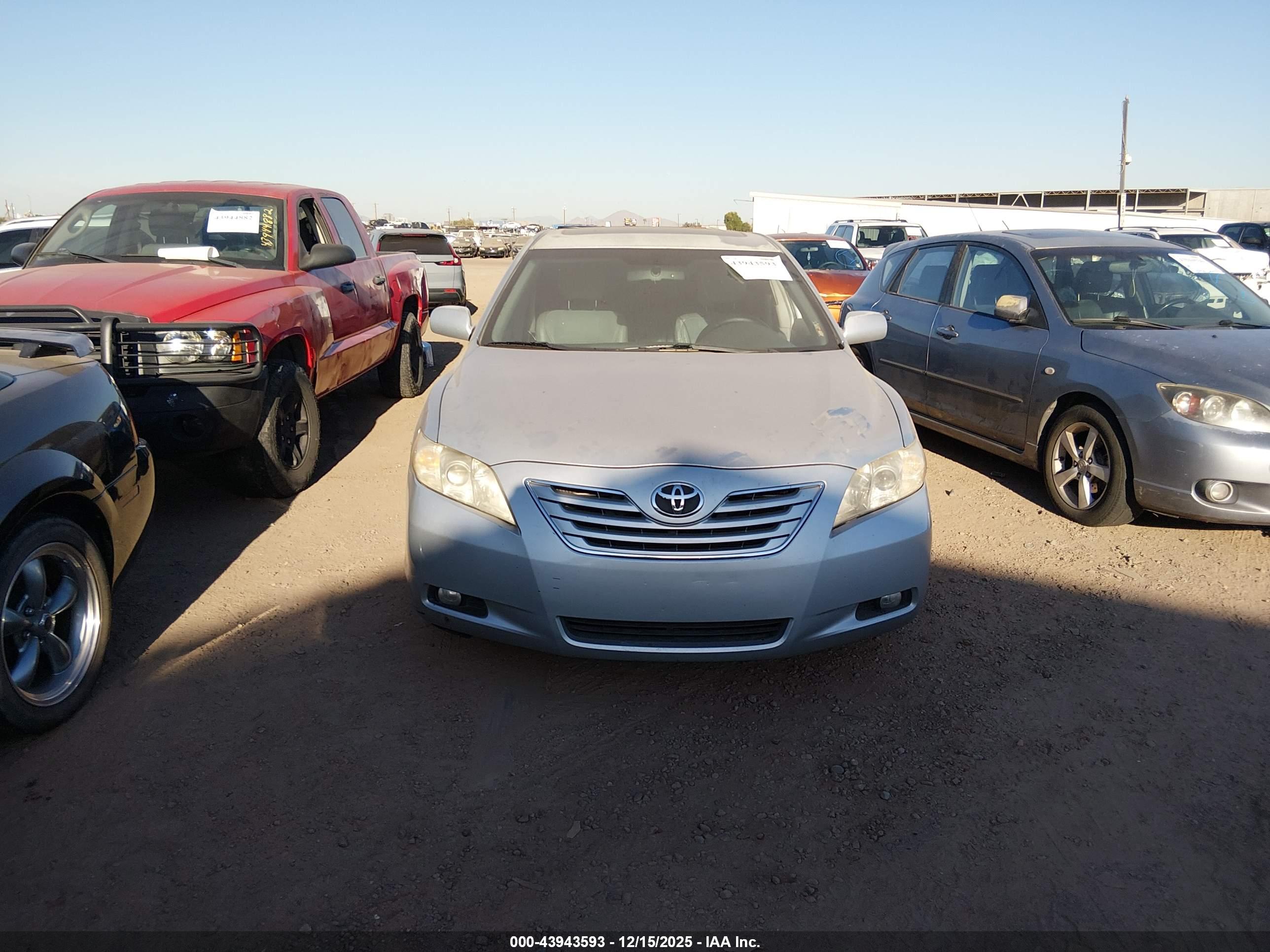 TOYOTA CAMRY image 6