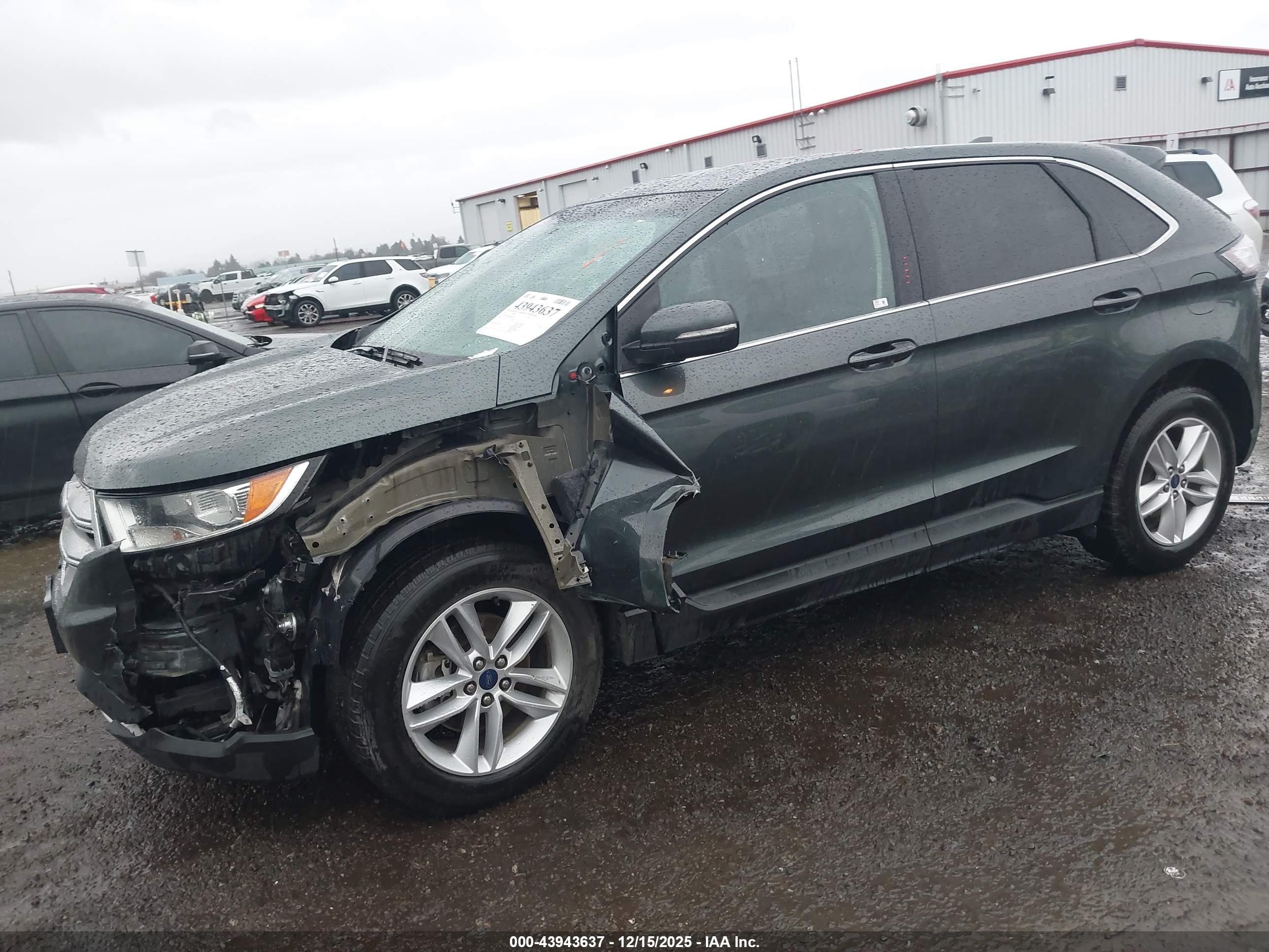 FORD EDGE image 2