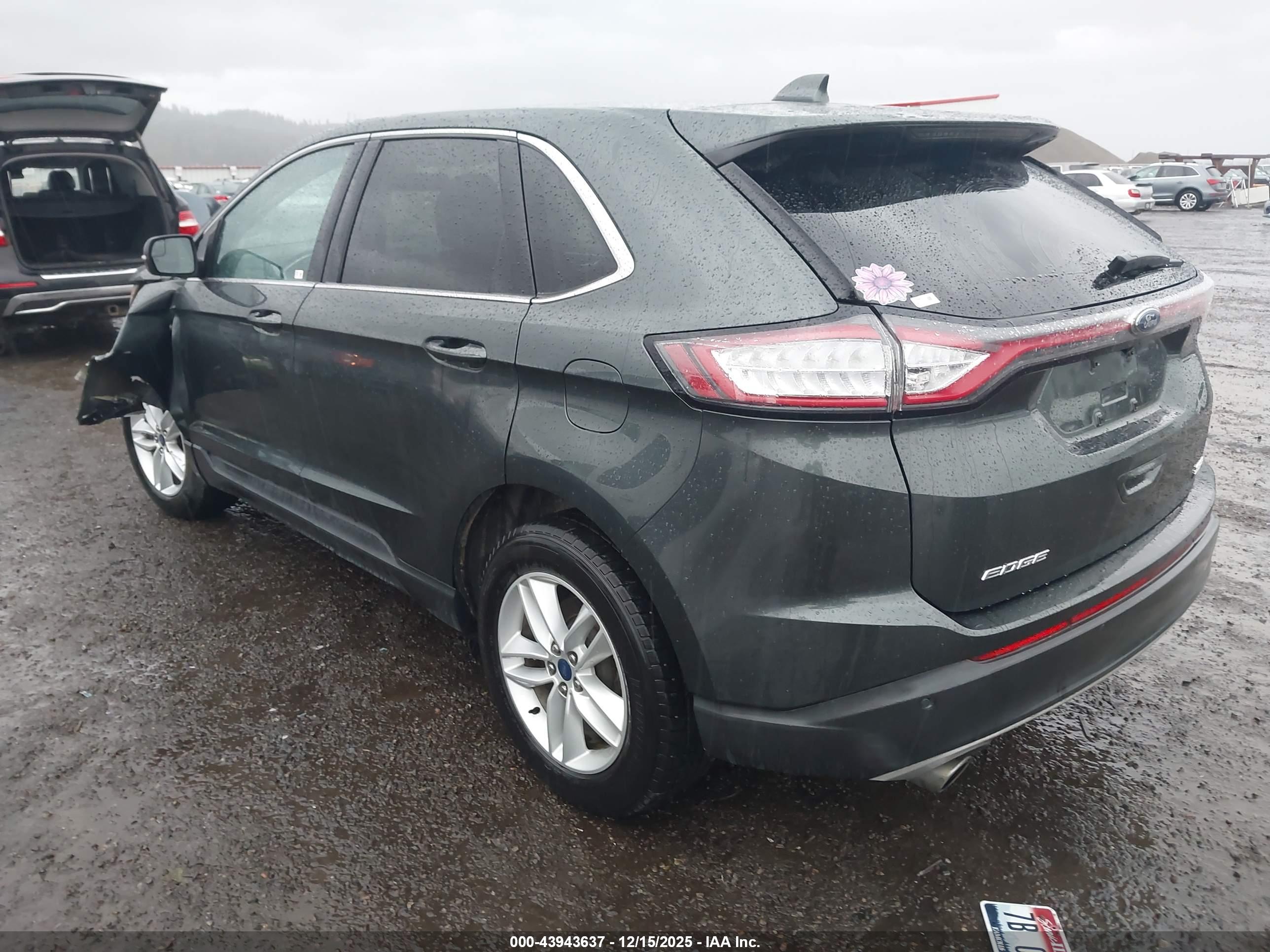 FORD EDGE image 3