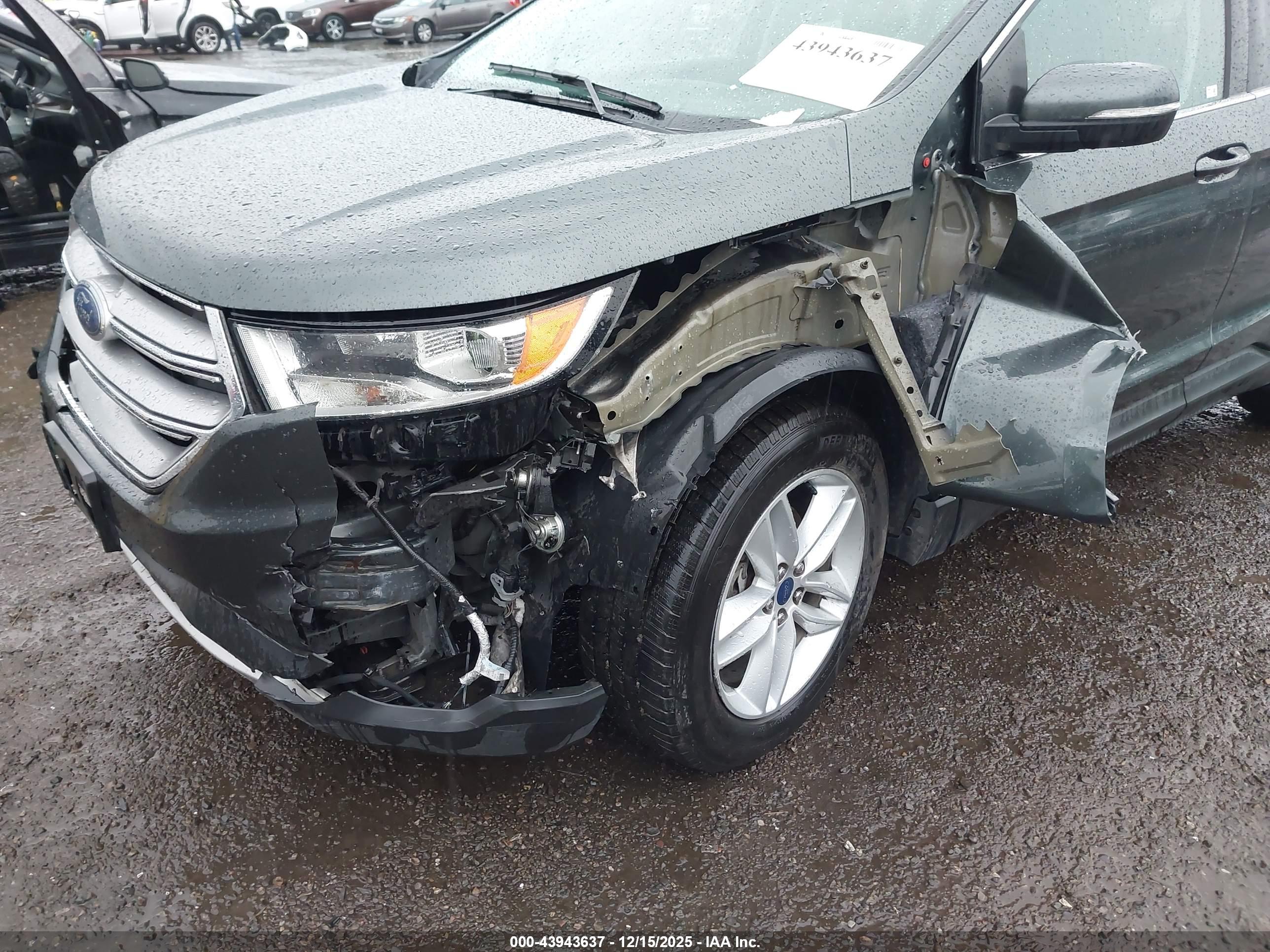 FORD EDGE image 6
