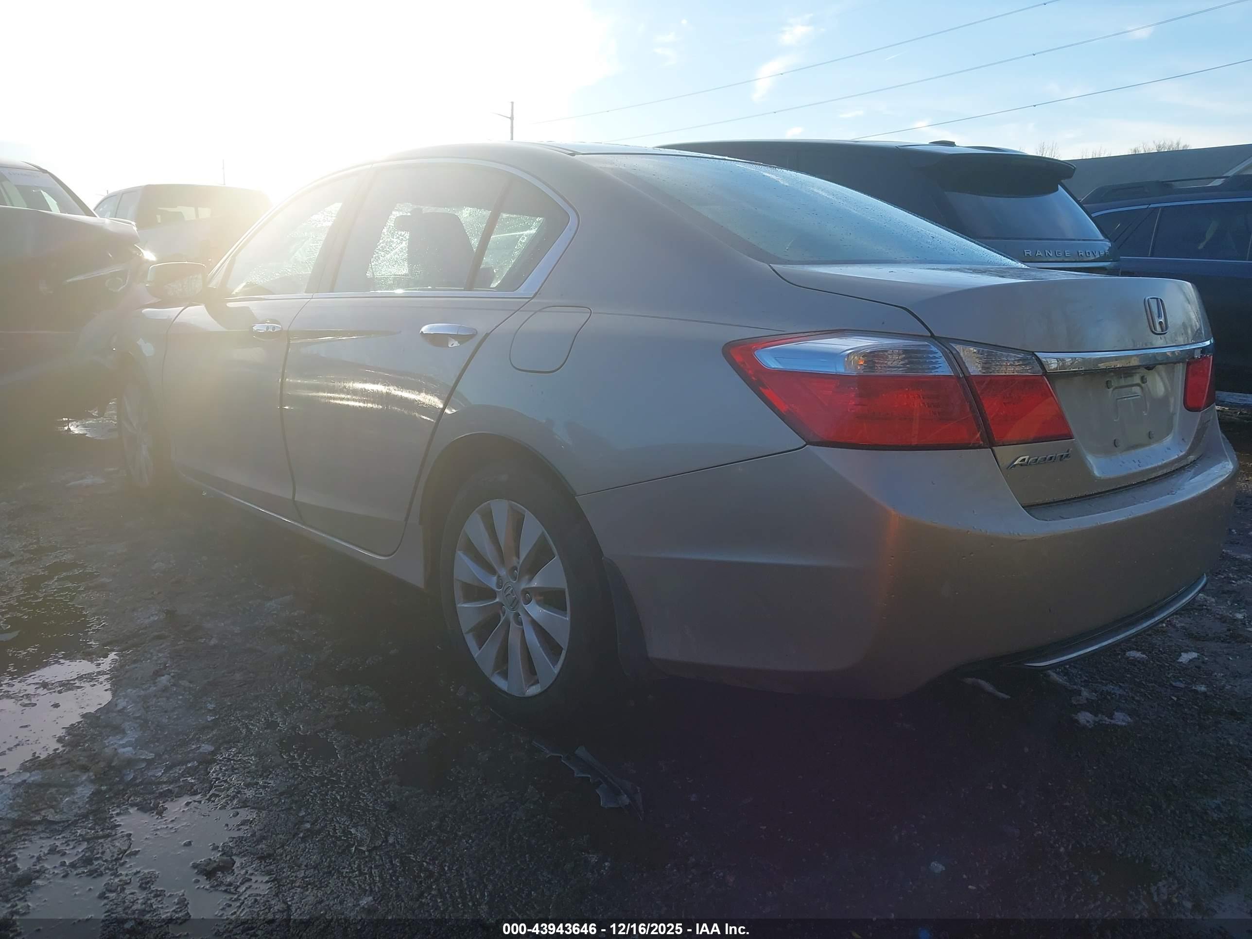 HONDA ACCORD image 3