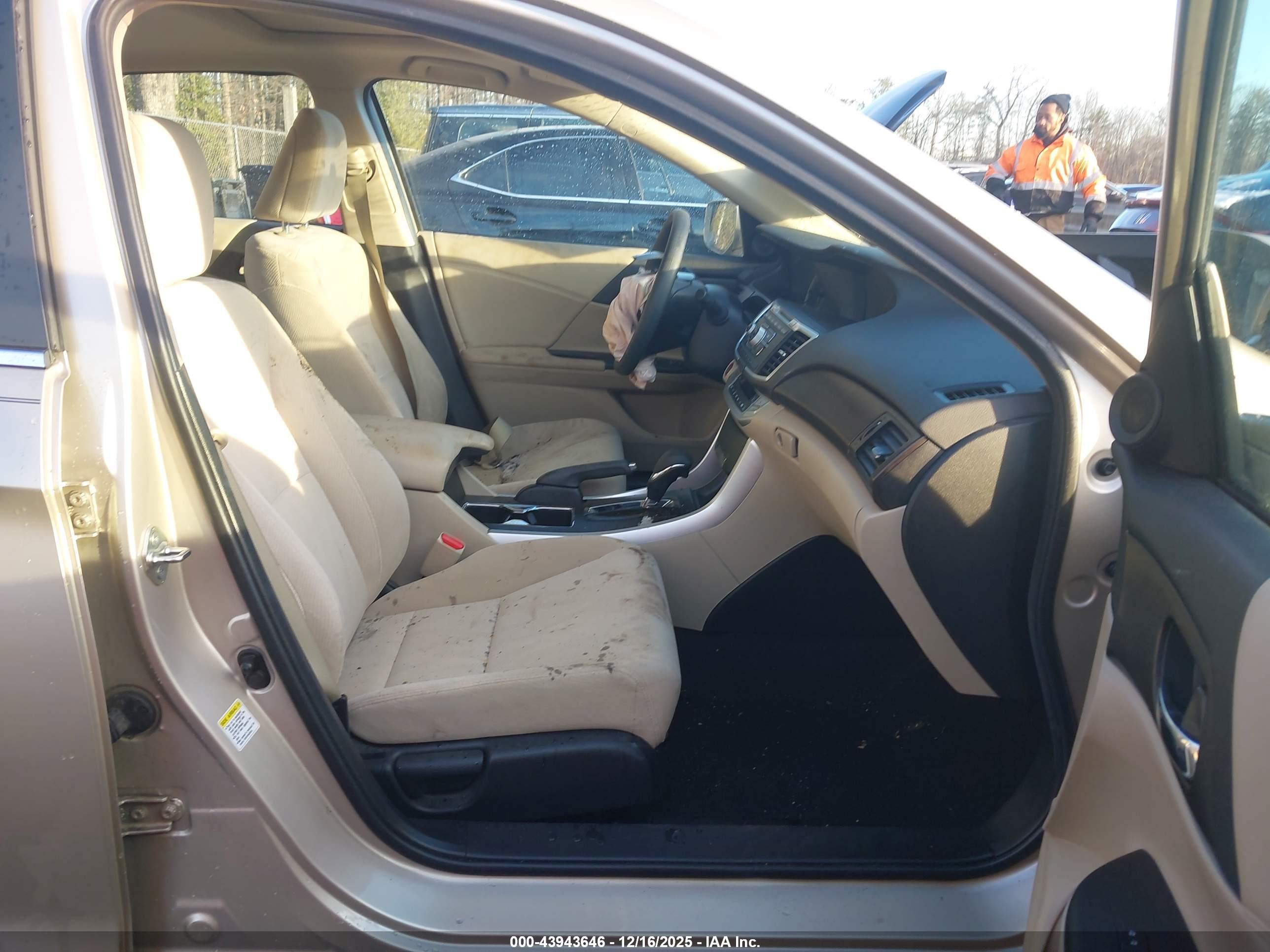 HONDA ACCORD image 5