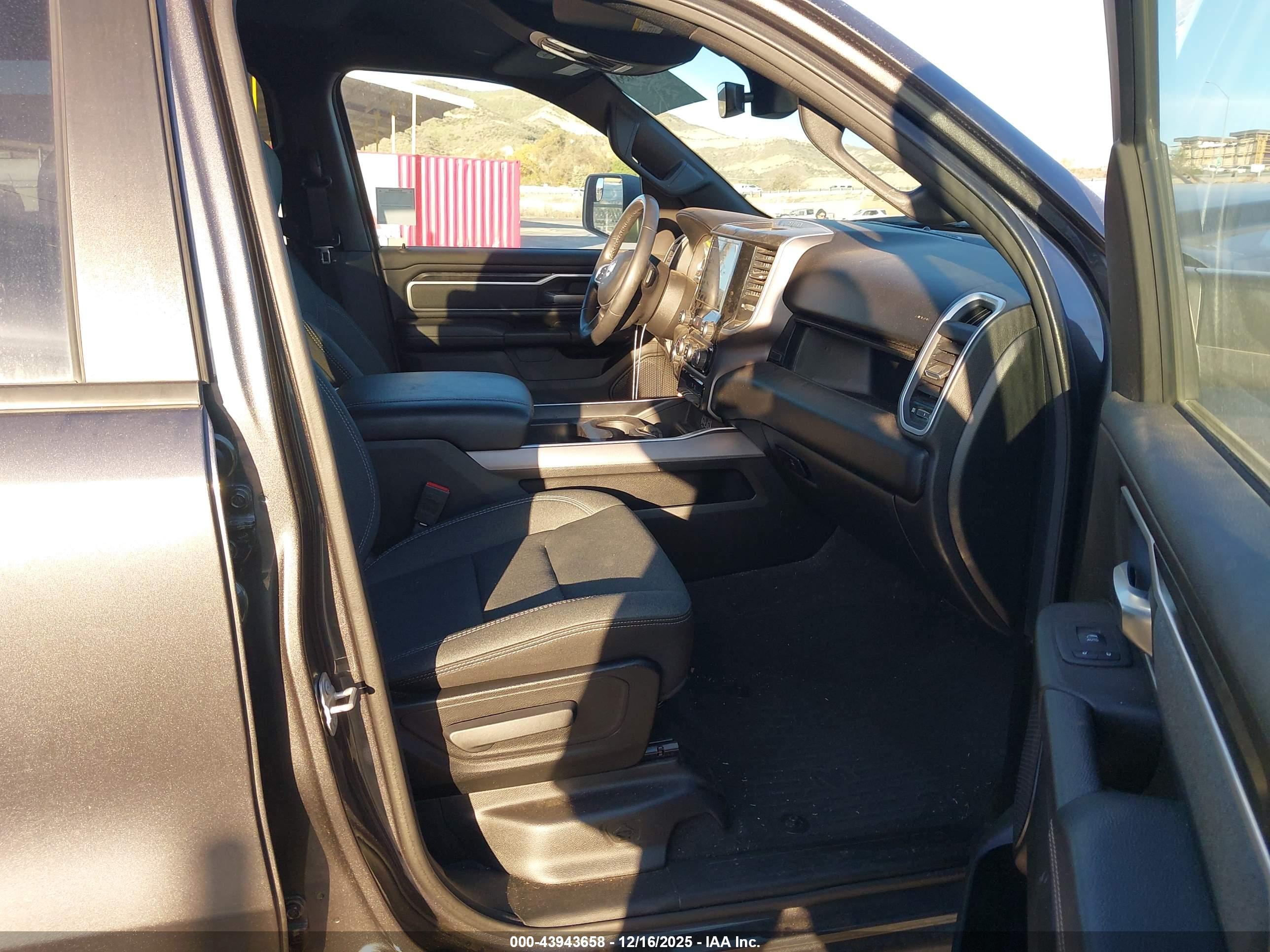 RAM 1500 image 5