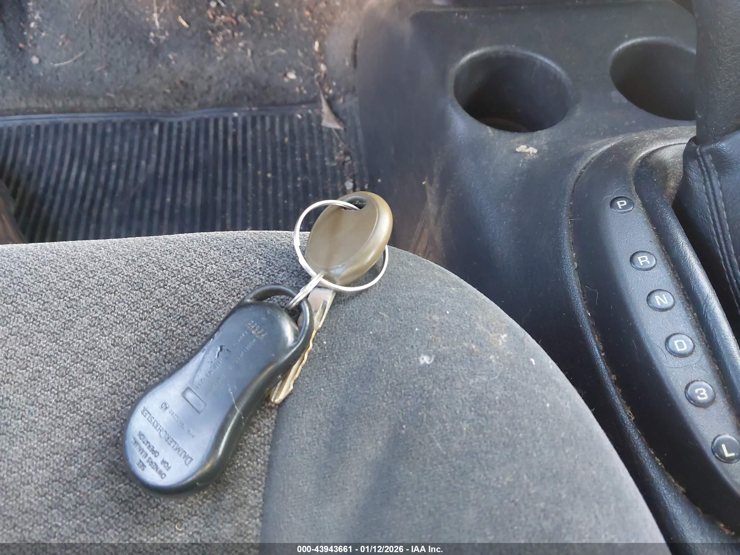 CHRYSLER SEBRING image 11