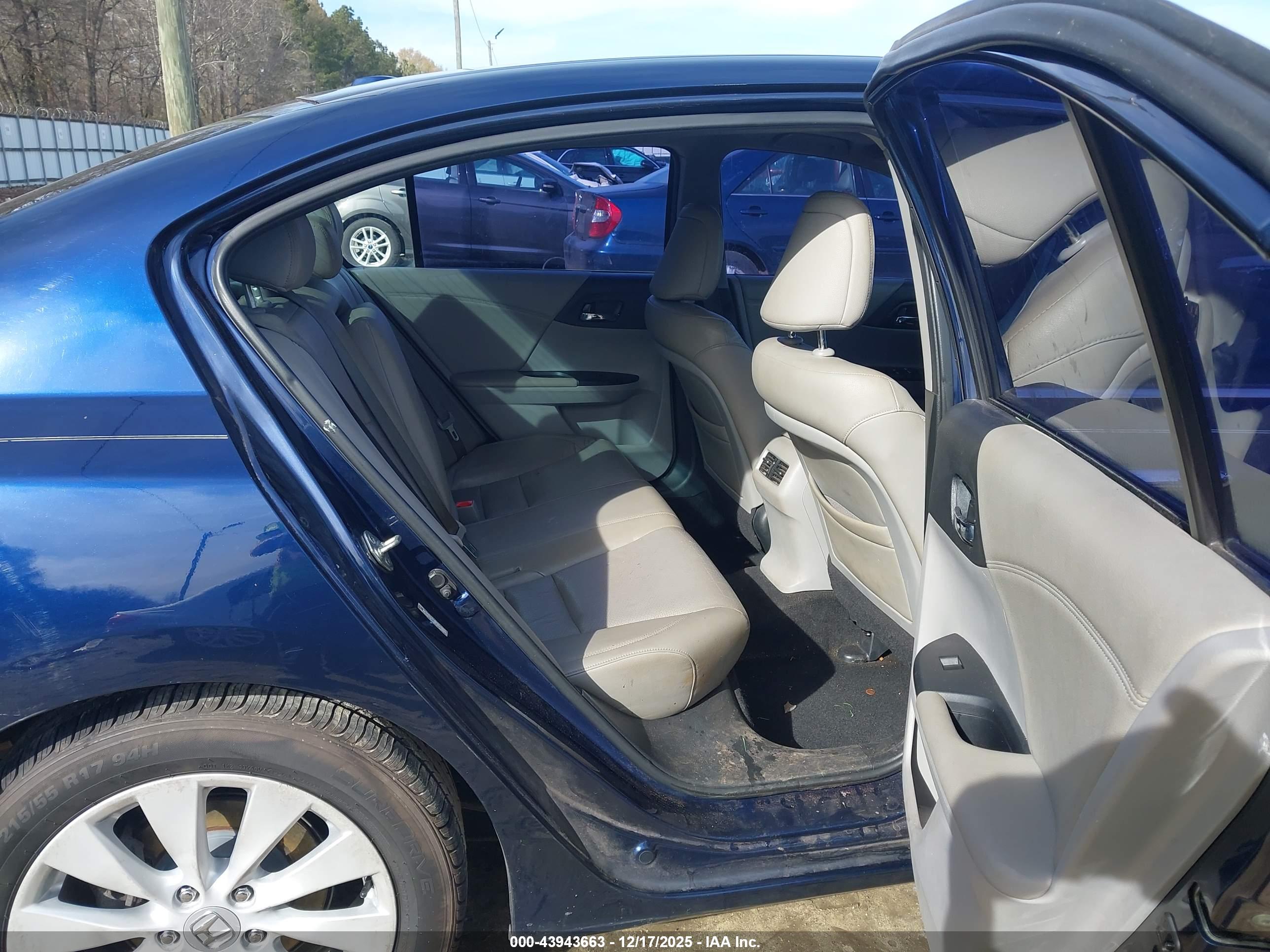 HONDA ACCORD image 8