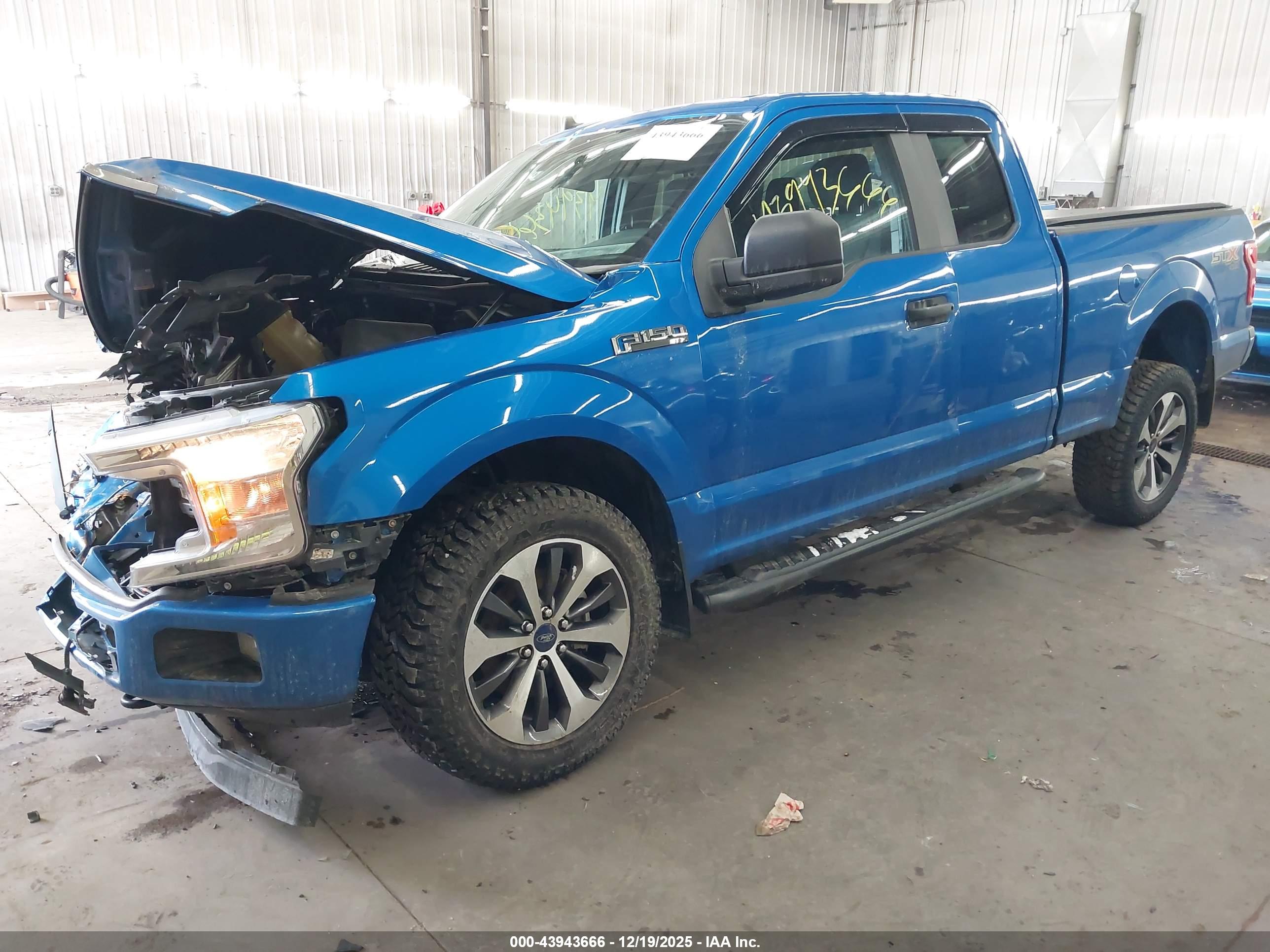 FORD F-150 image 2