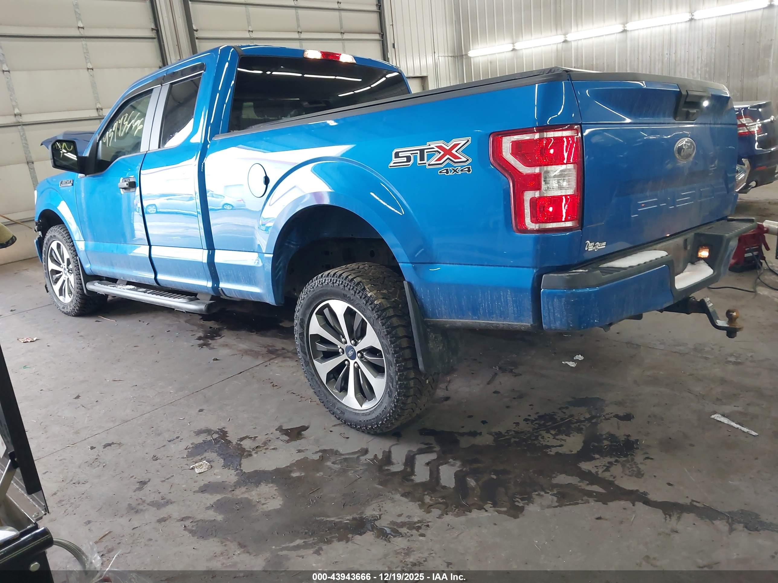 FORD F-150 image 3