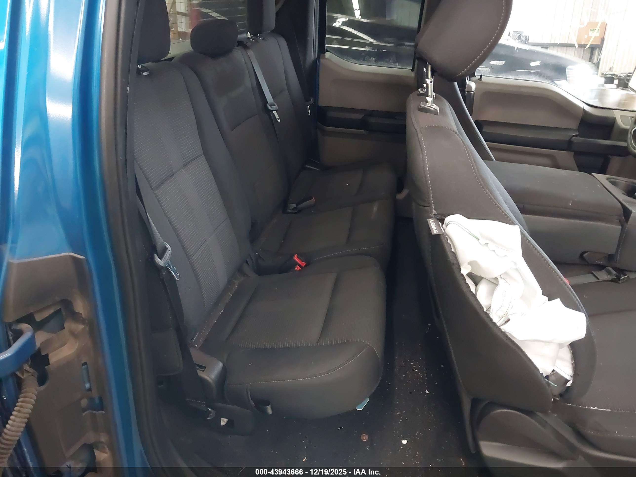 FORD F-150 image 8