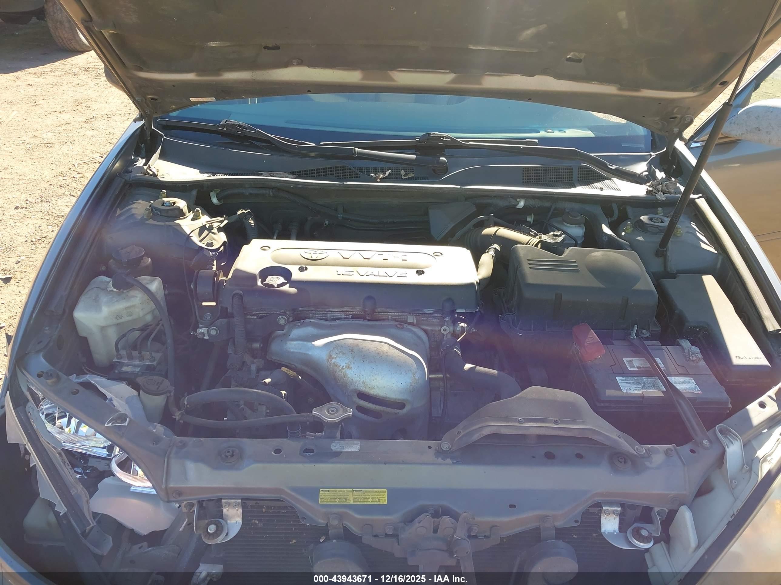 TOYOTA CAMRY image 10