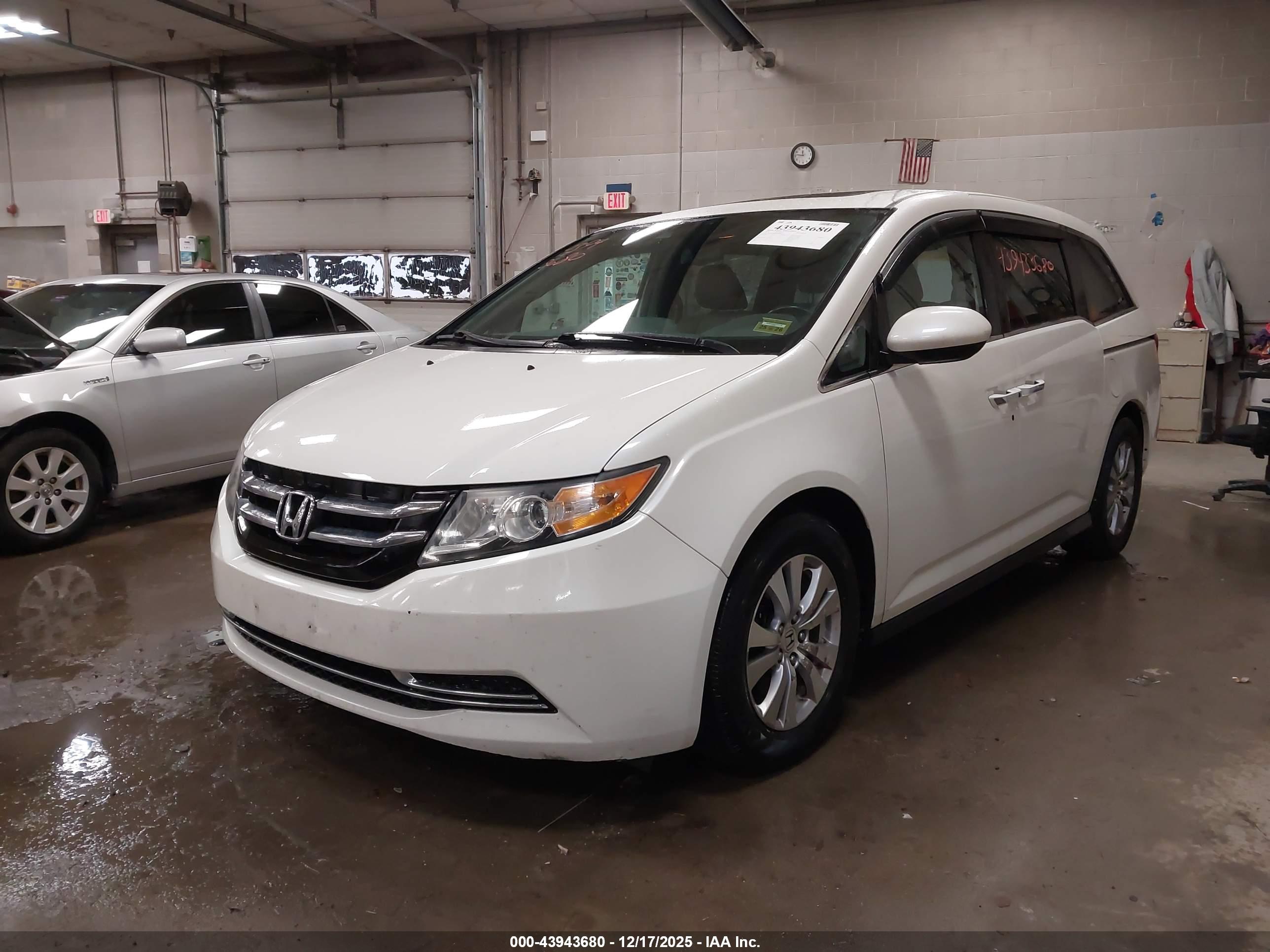 HONDA ODYSSEY image 2