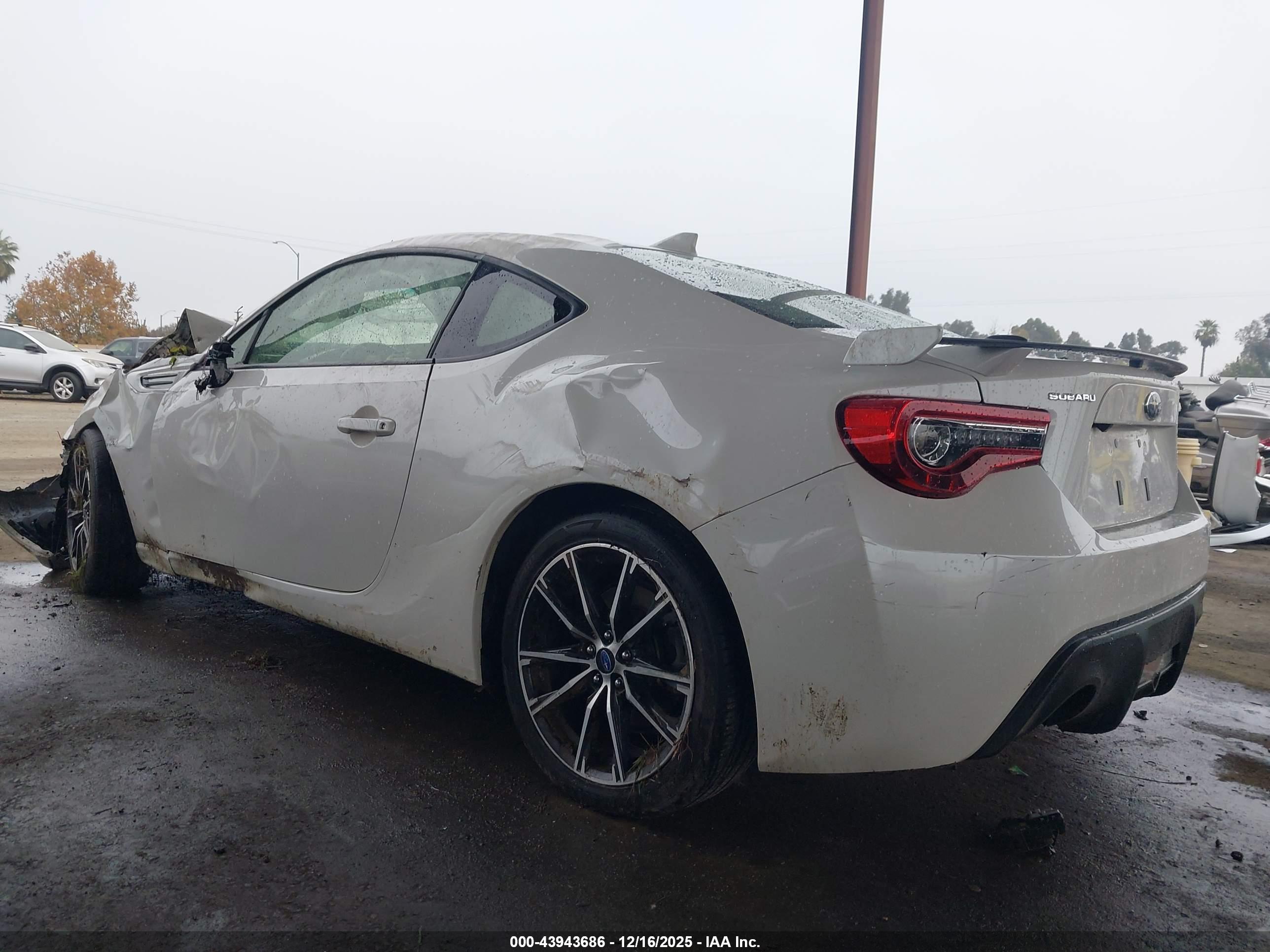 SUBARU BRZ image 3
