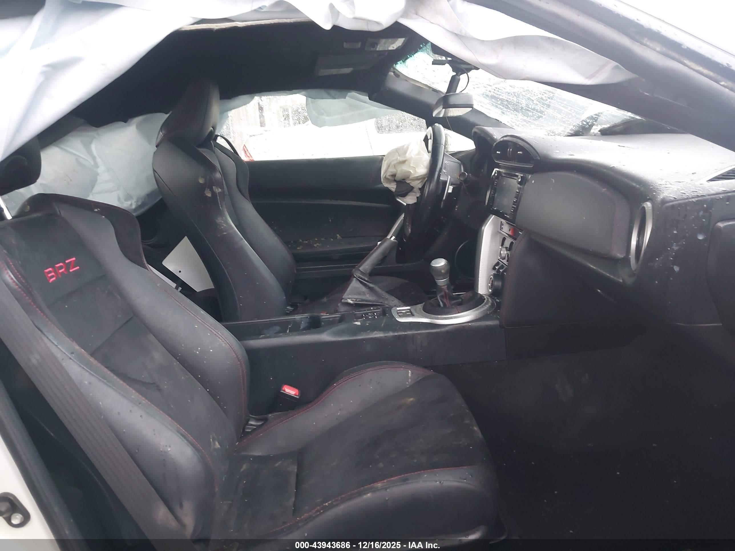 SUBARU BRZ image 5