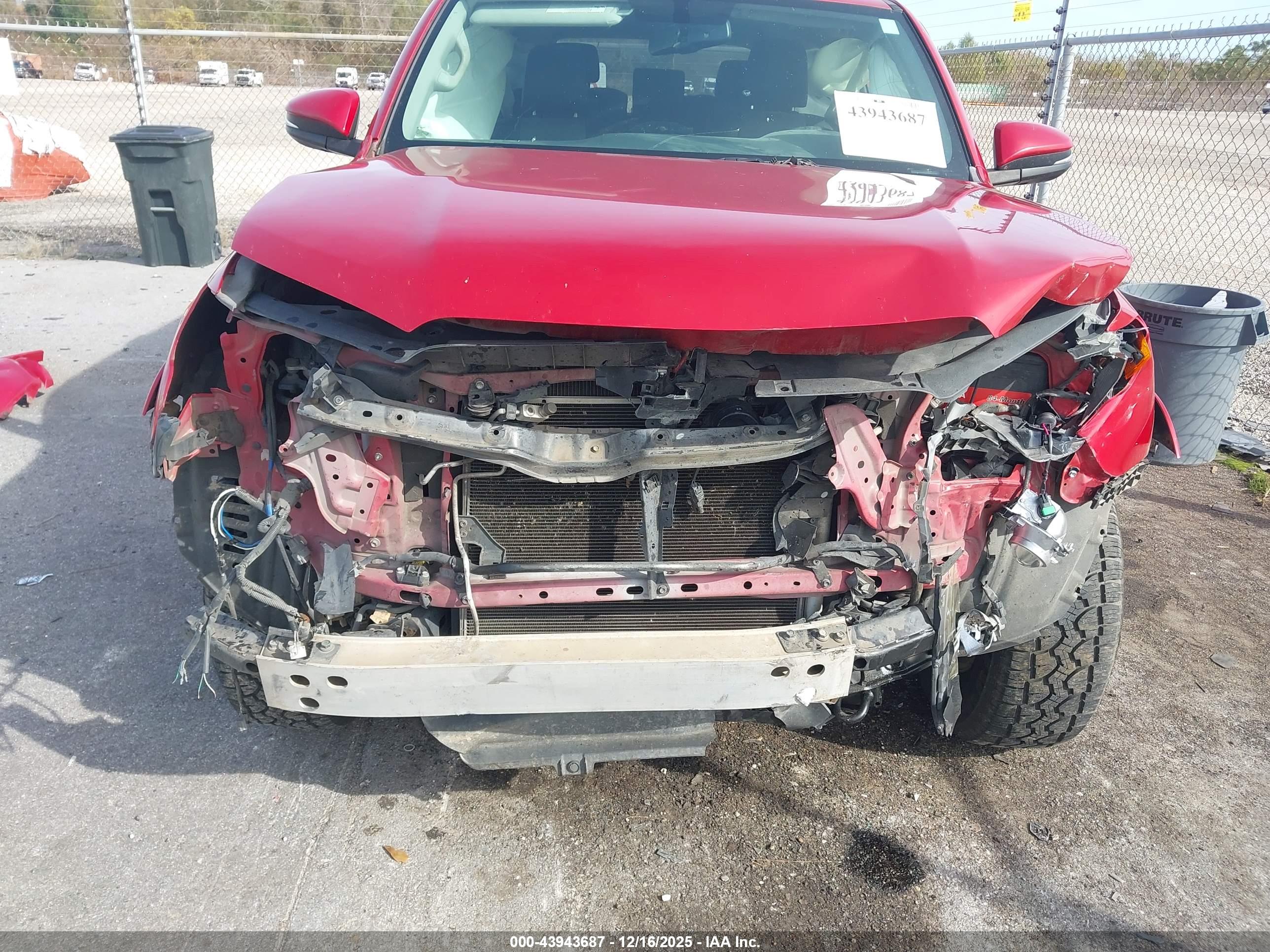 TOYOTA 4RUNNER image 6
