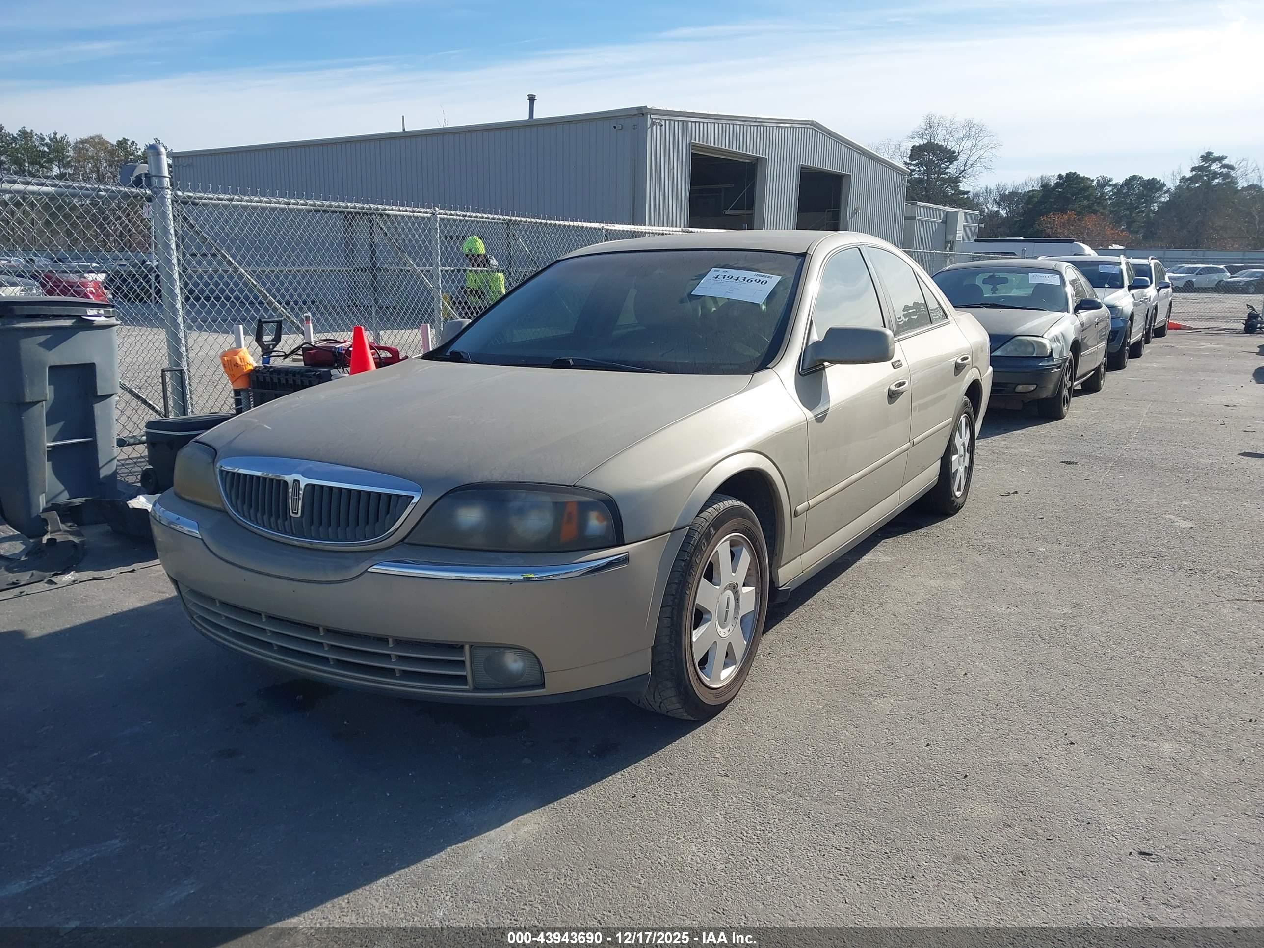 LINCOLN LS image 2