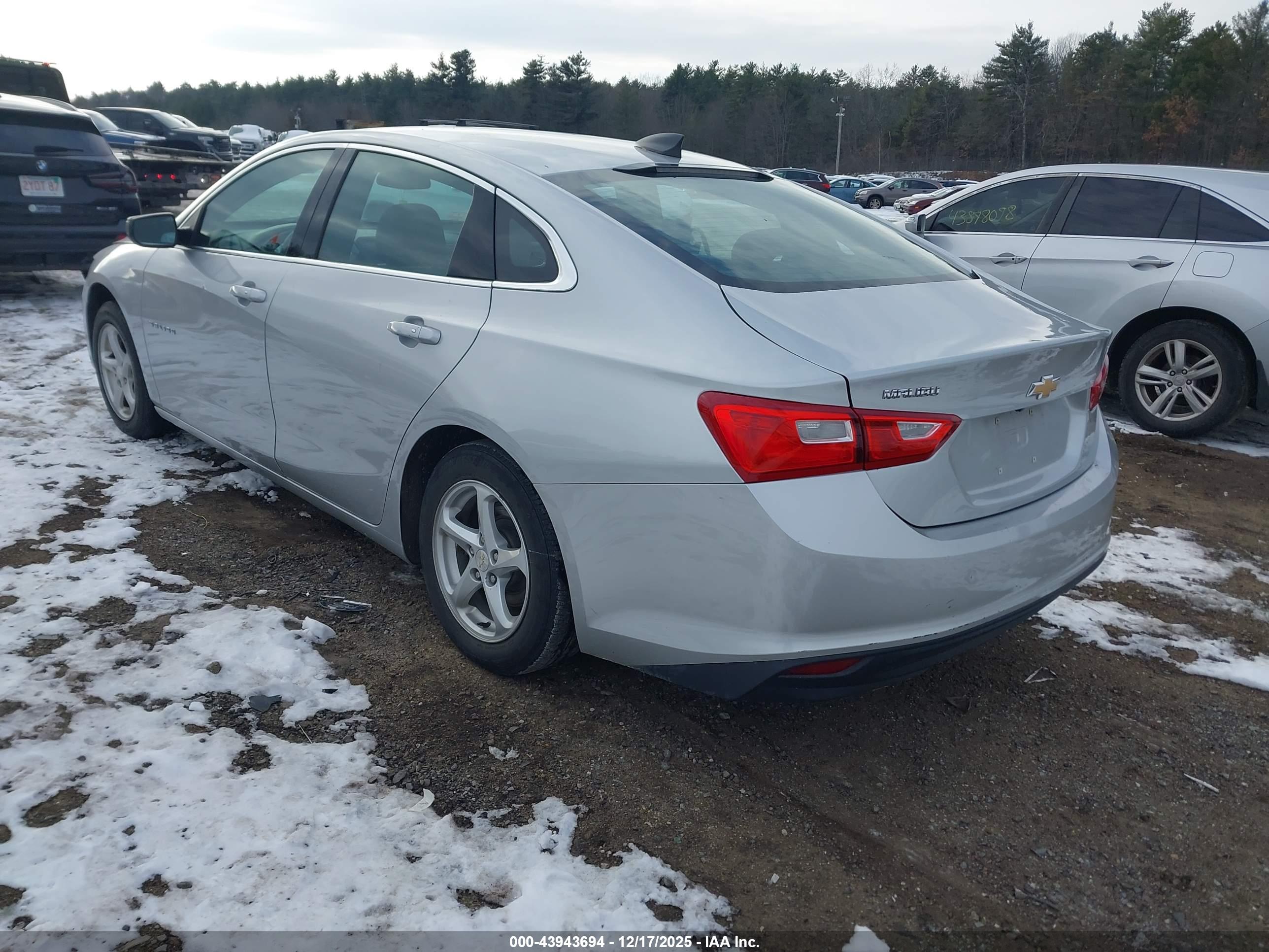 CHEVROLET MALIBU image 3
