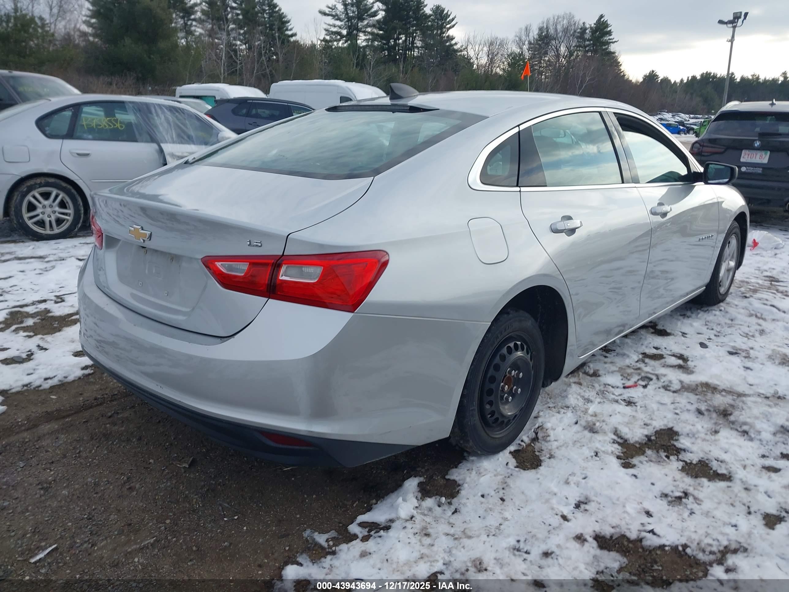 CHEVROLET MALIBU image 4